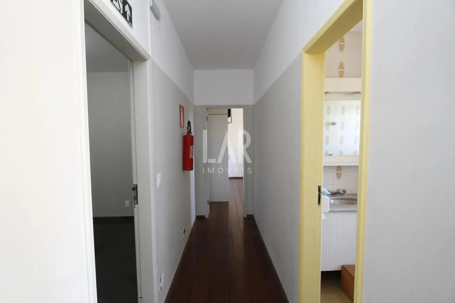 Casa Comercial de 4 quartos para alugar, Santa Lúcia, Belo Horizonte - MG