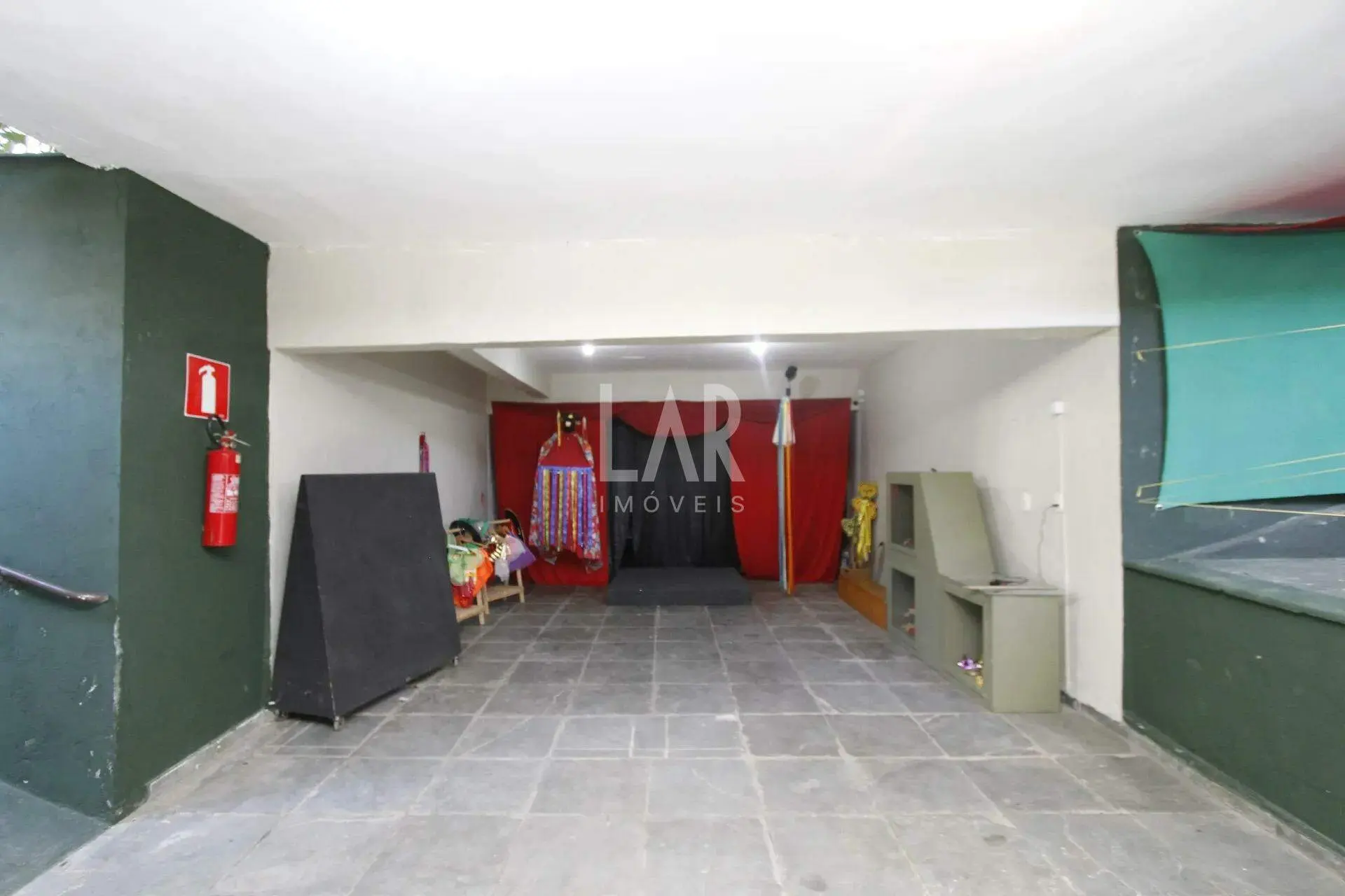 Casa Comercial de 4 quartos para alugar, Santa Lúcia, Belo Horizonte - MG