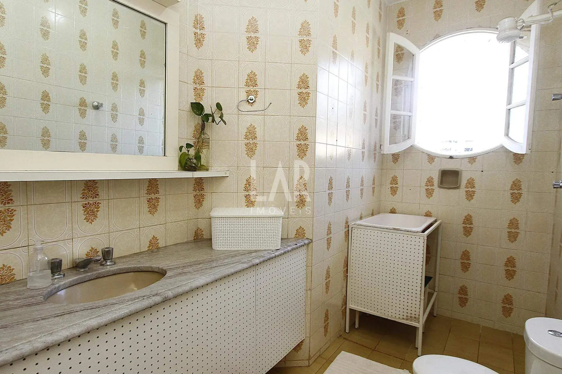 Casa Comercial de 4 quartos para alugar, Santa Lúcia, Belo Horizonte - MG