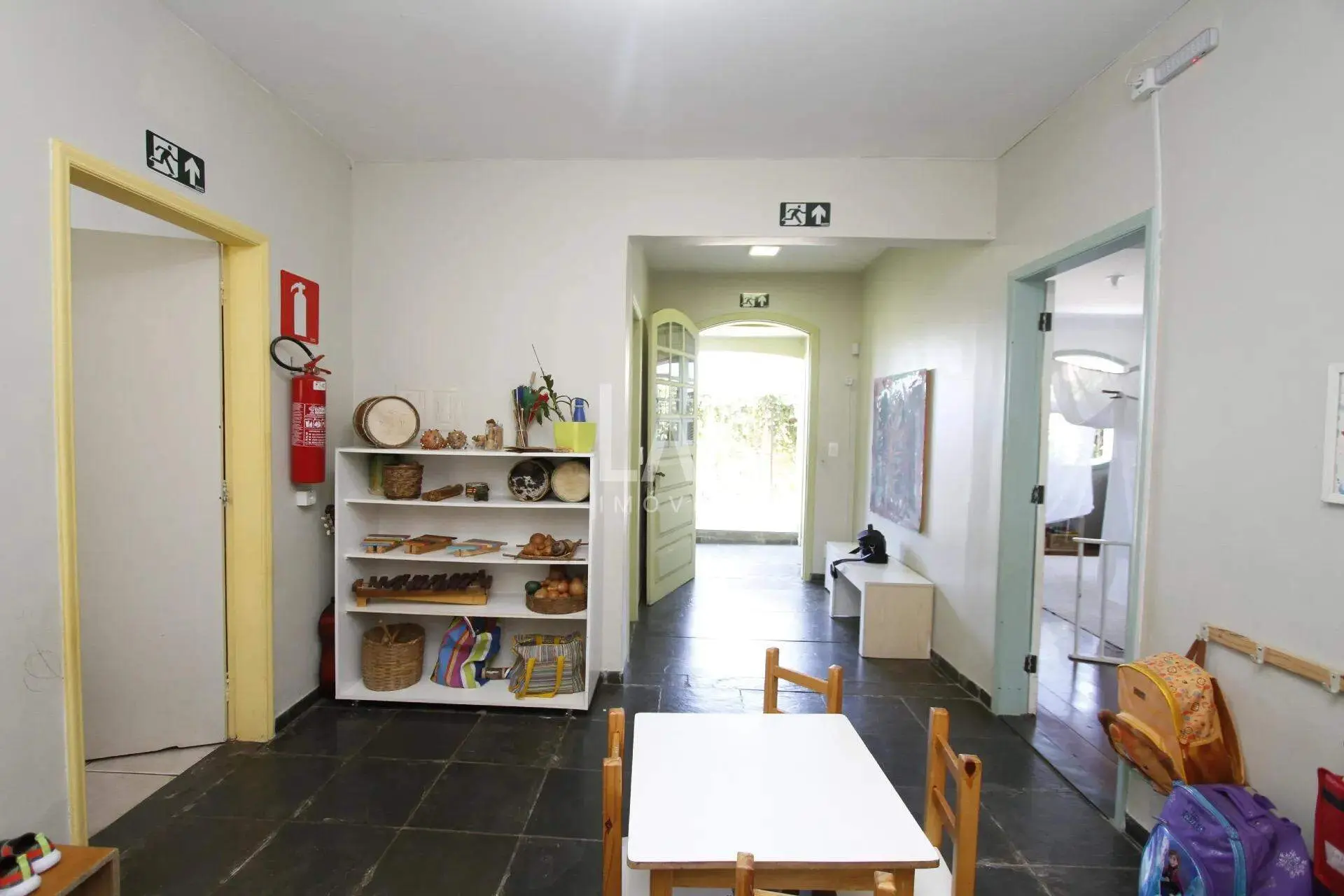 Casa Comercial de 4 quartos para alugar, Santa Lúcia, Belo Horizonte - MG