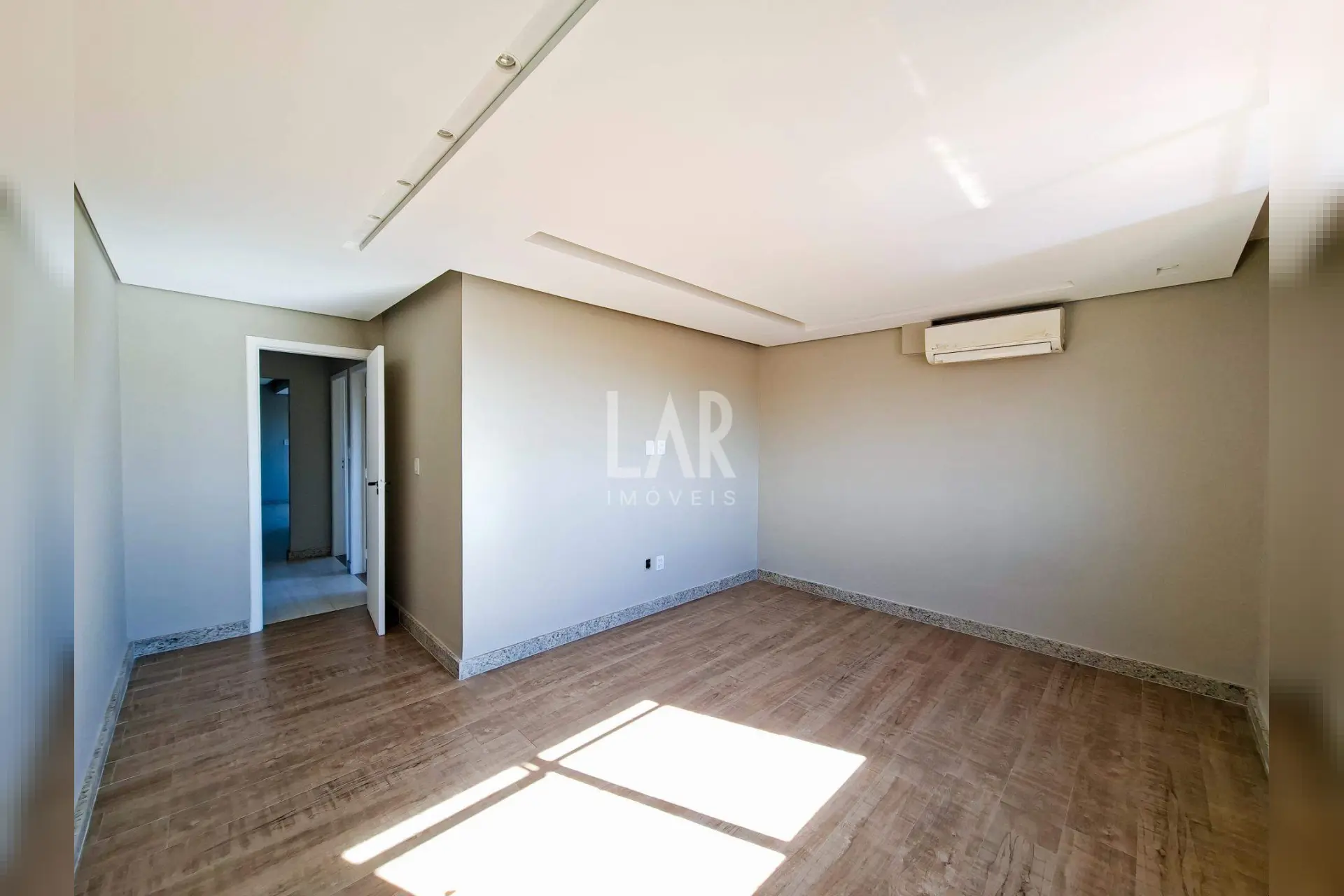 Cobertura de 4 quartos para alugar, Itapoã, Belo Horizonte - MG