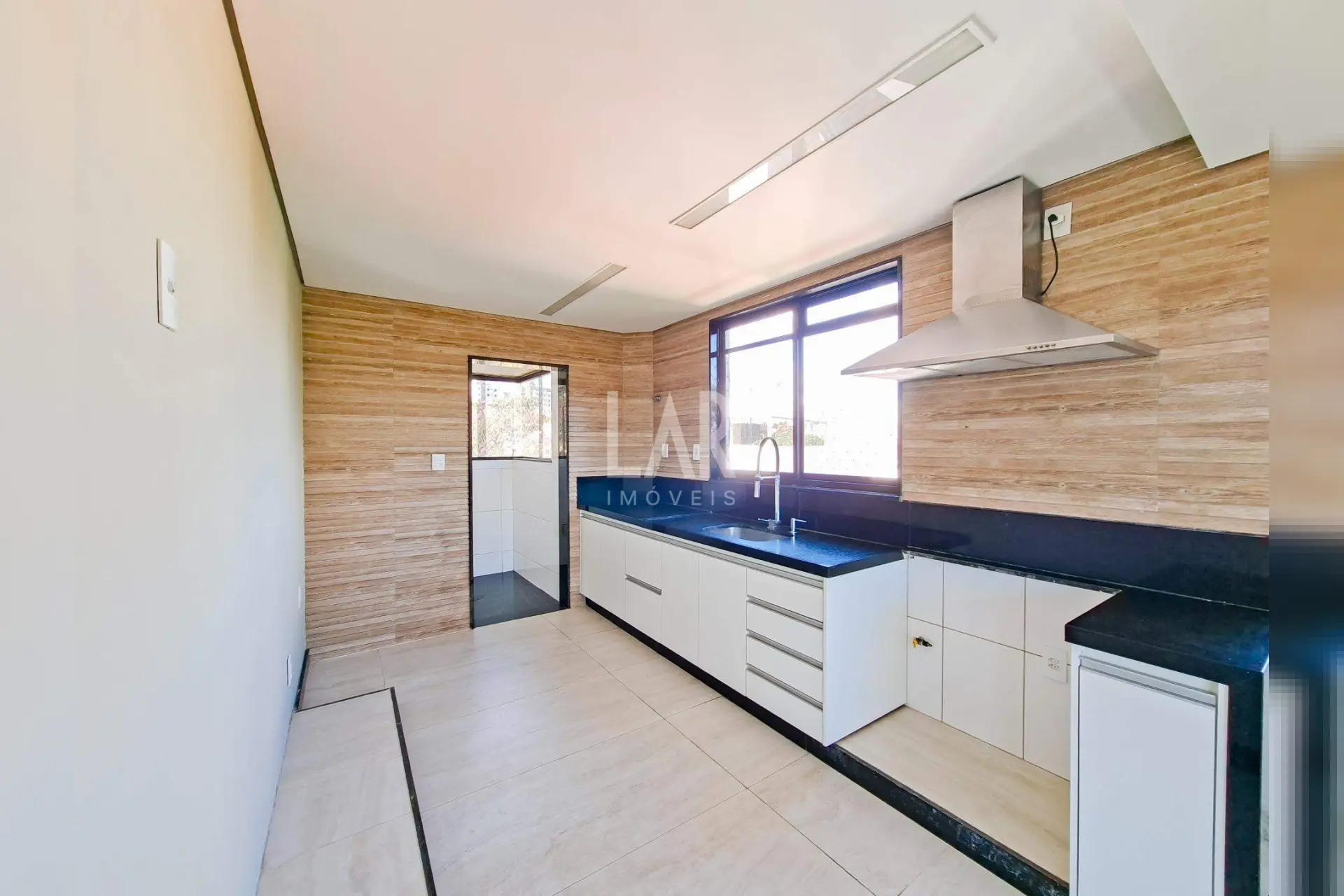 Cobertura de 4 quartos para alugar, Itapoã, Belo Horizonte - MG