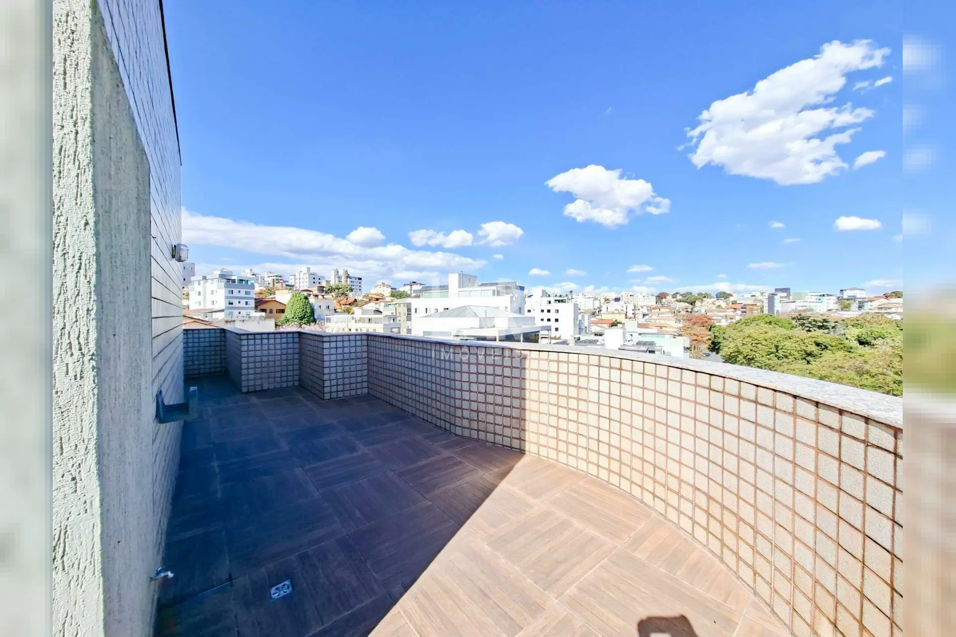 Cobertura de 4 quartos para alugar, Itapoã, Belo Horizonte - MG