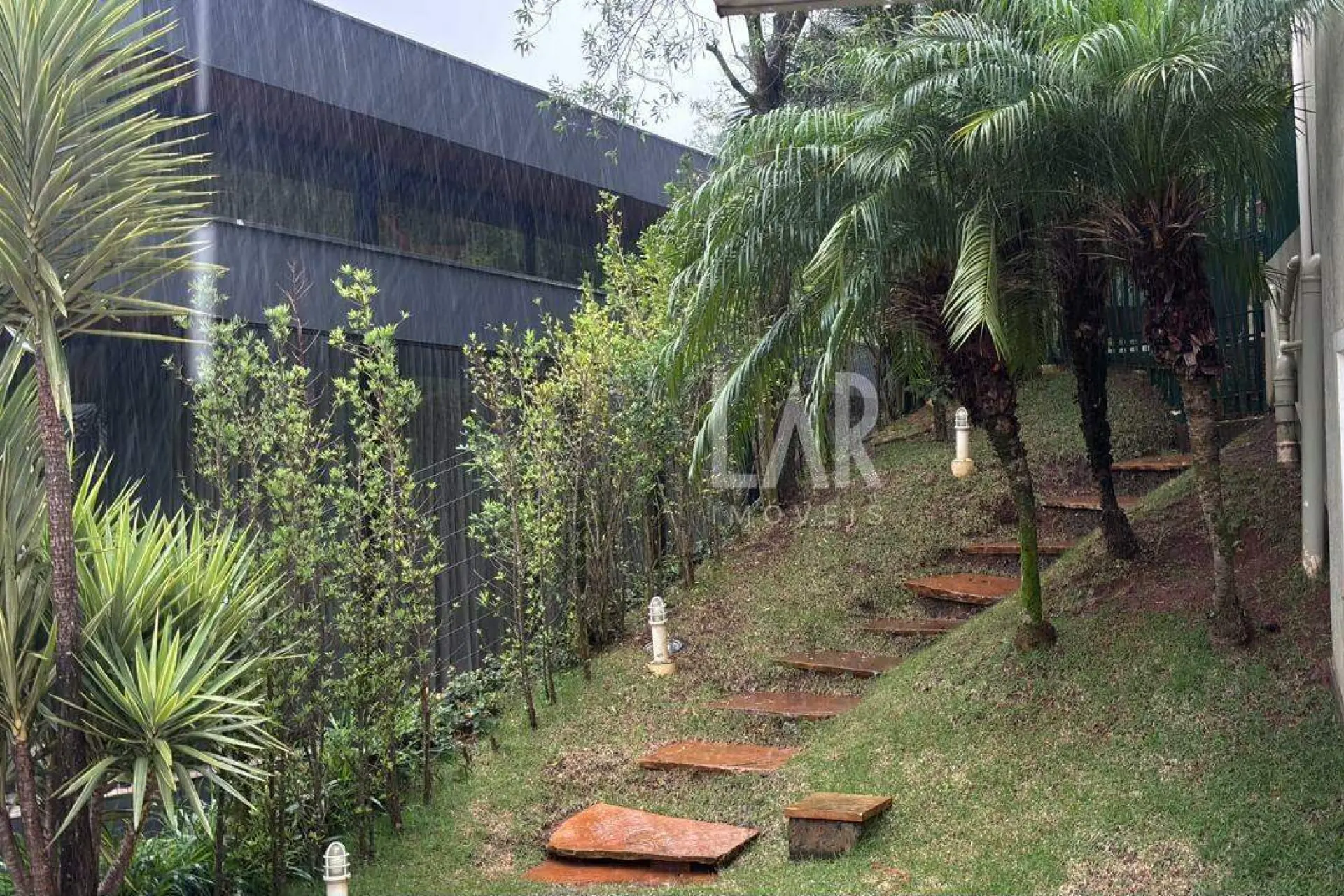 Casa em Condomínio de 5 quartos à venda, Vila Alpina, Nova Lima - MG
