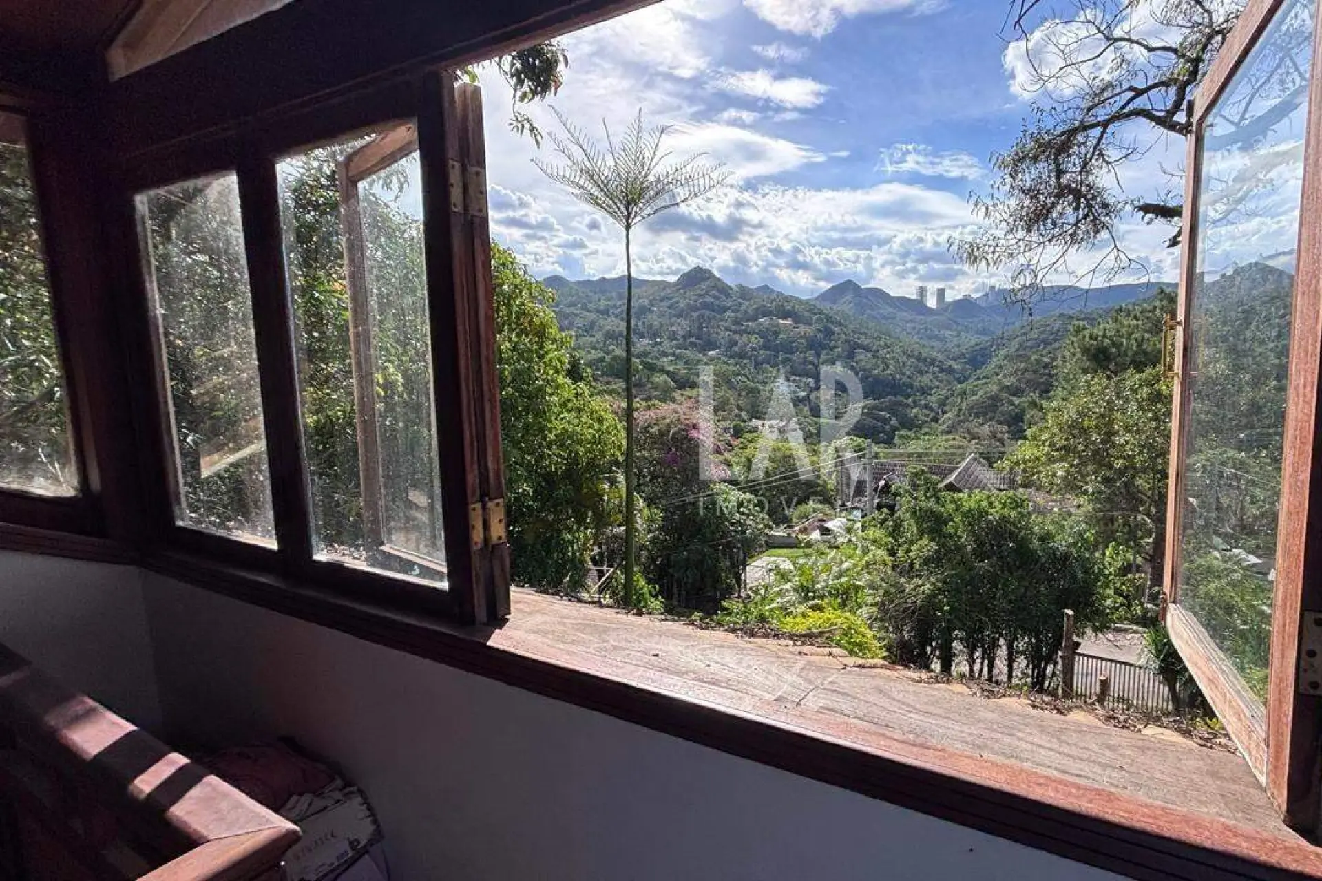 Casa em Condomínio de 3 quartos para alugar, Ouro Velho Mansões, Nova Lima - MG