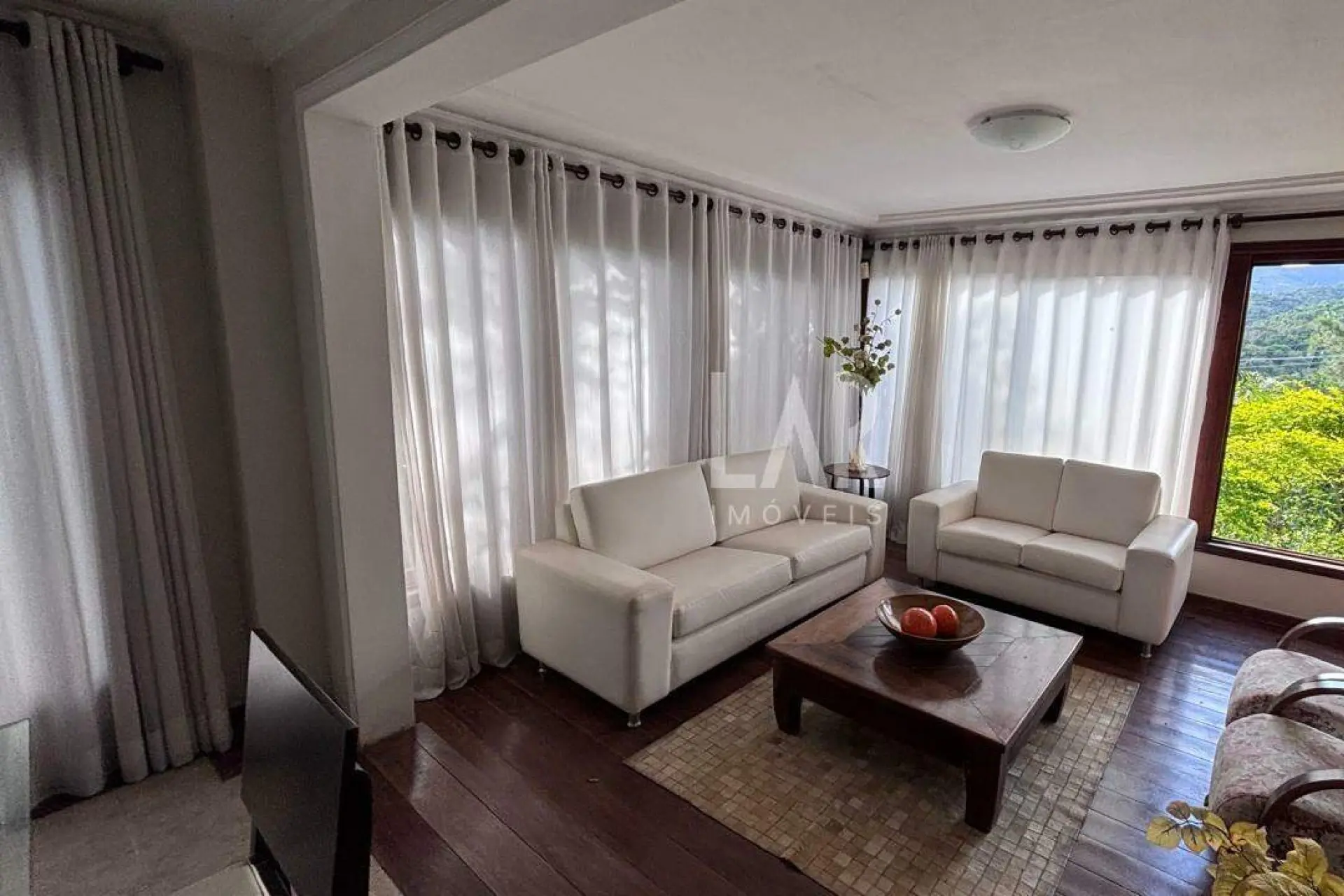 Casa em Condomínio de 3 quartos para alugar, Ouro Velho Mansões, Nova Lima - MG