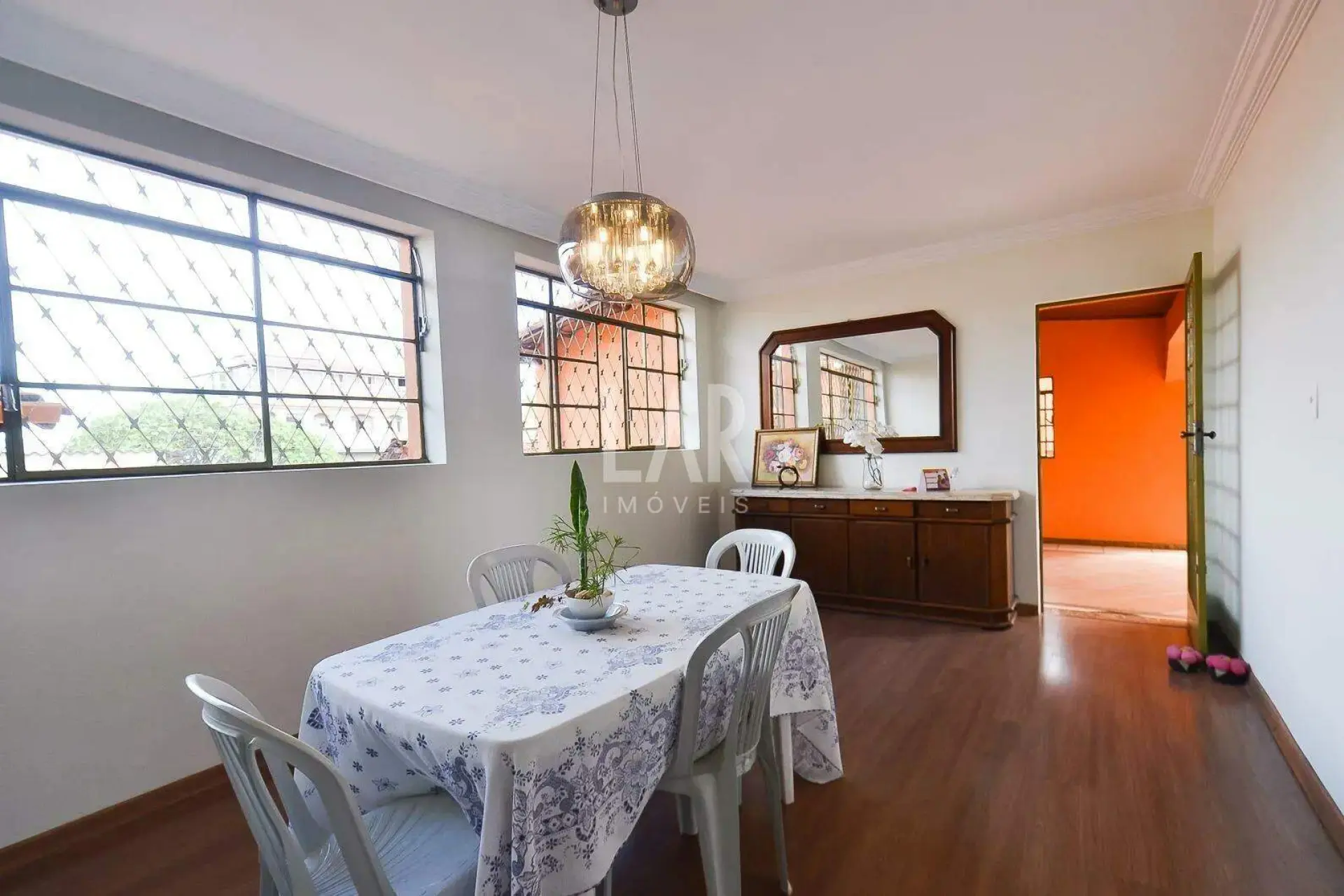 Casa de 5 quartos à venda, Sagrada Família, Belo Horizonte - MG