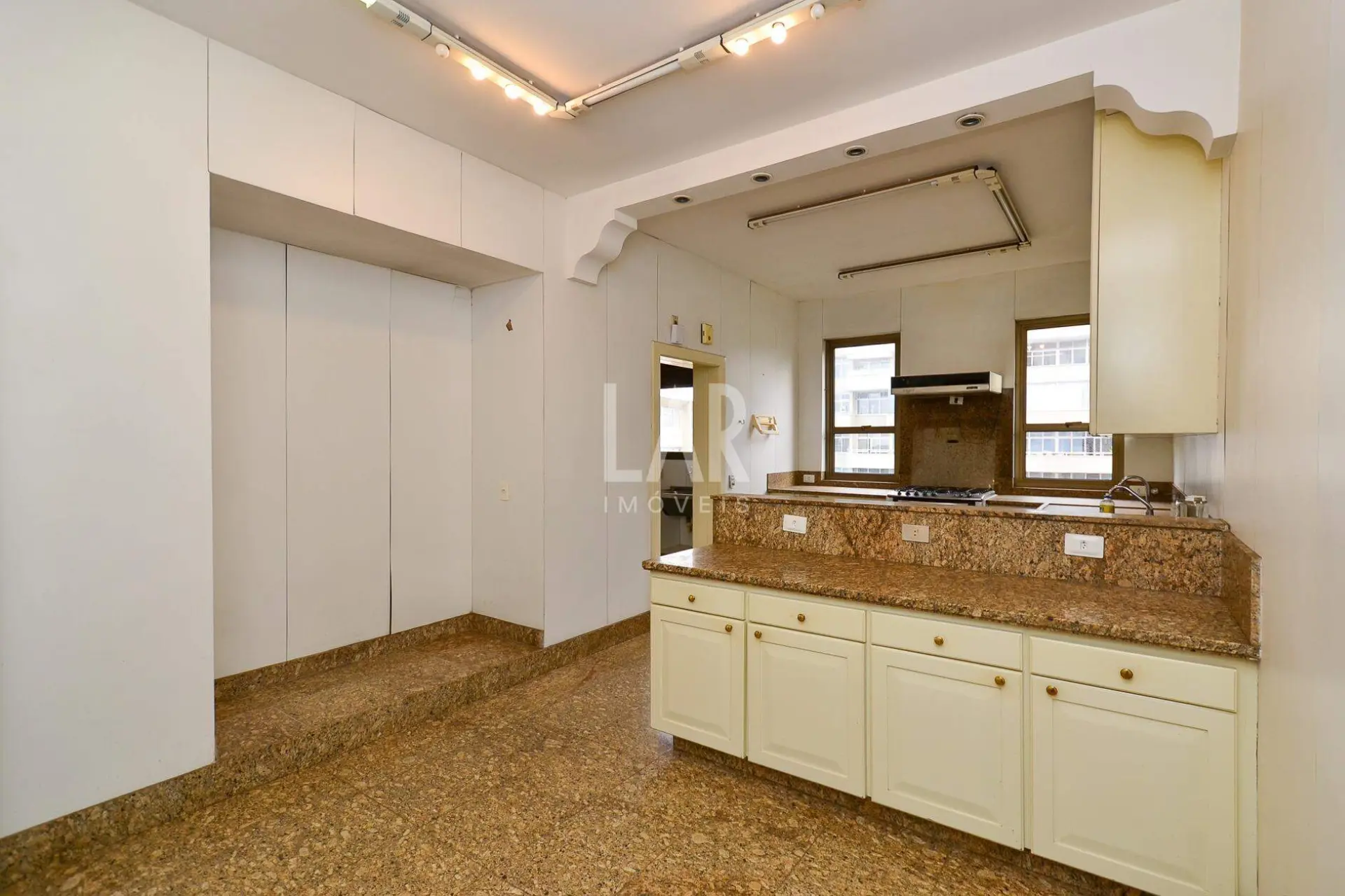 Apartamento de 4 quartos à venda, Serra, Belo Horizonte - MG