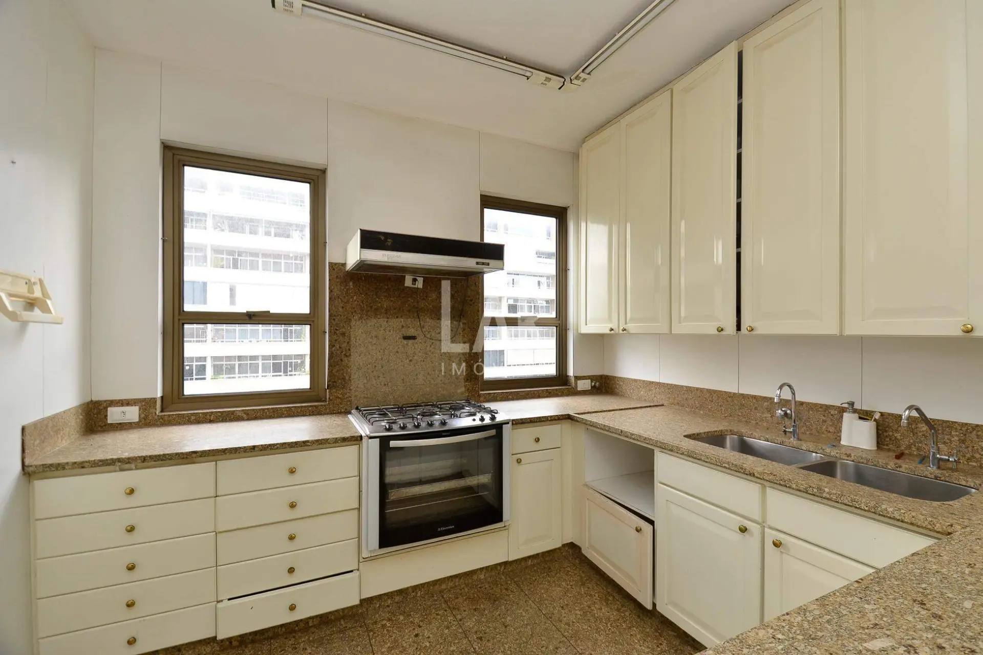 Apartamento de 4 quartos à venda, Serra, Belo Horizonte - MG