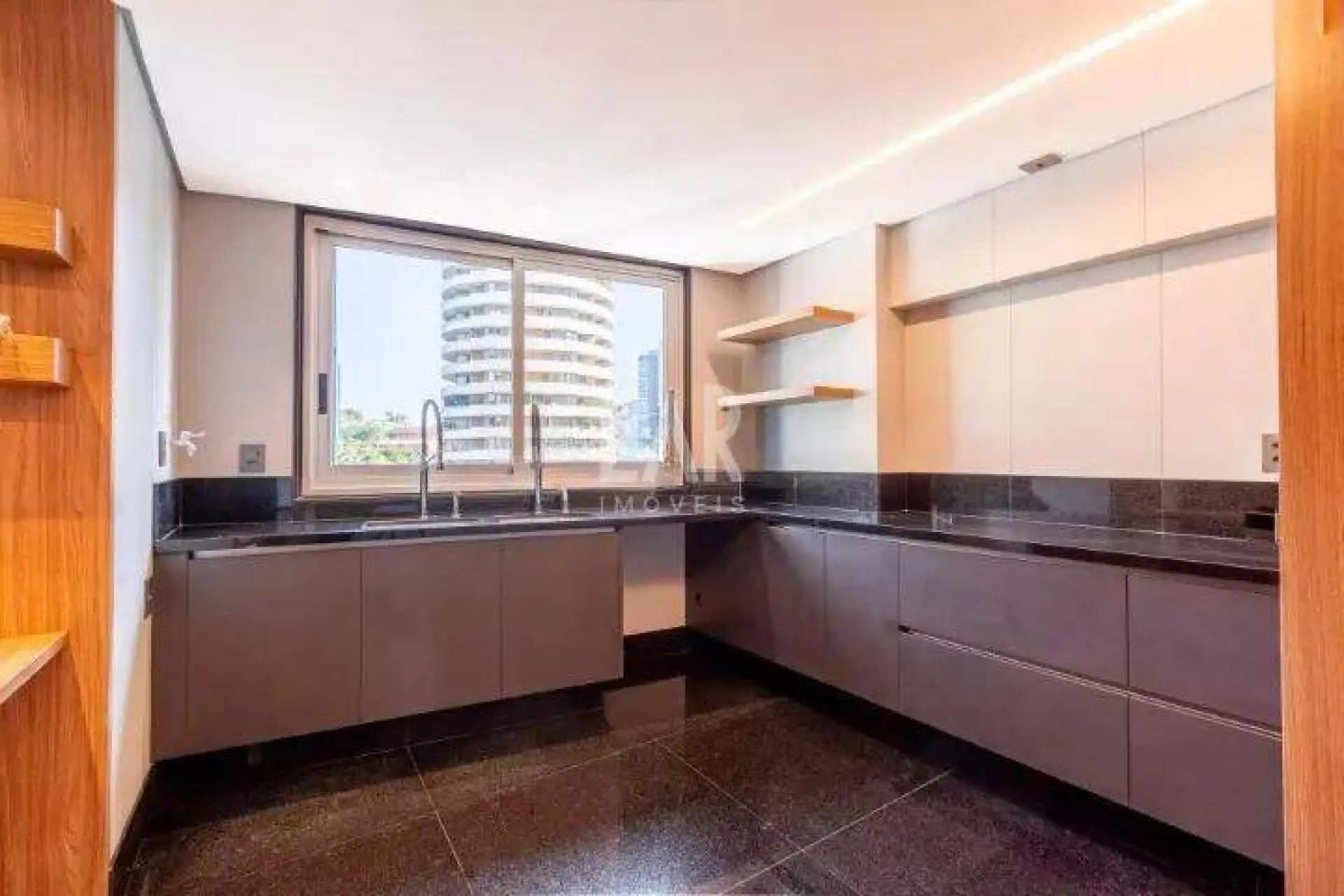 Apartamento de 4 quartos à venda, Vale do Sereno, Nova Lima - MG
