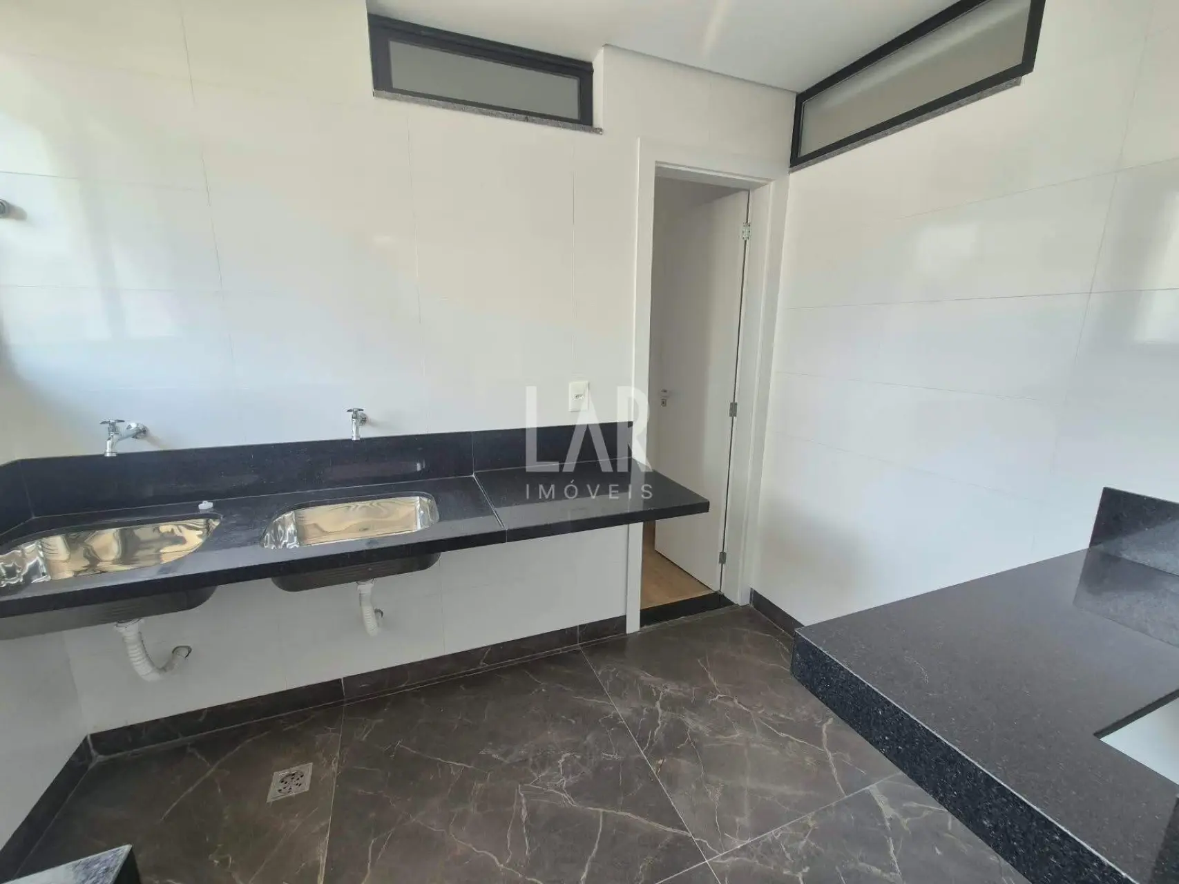 Cobertura de 5 quartos à venda, Lourdes, Belo Horizonte - MG