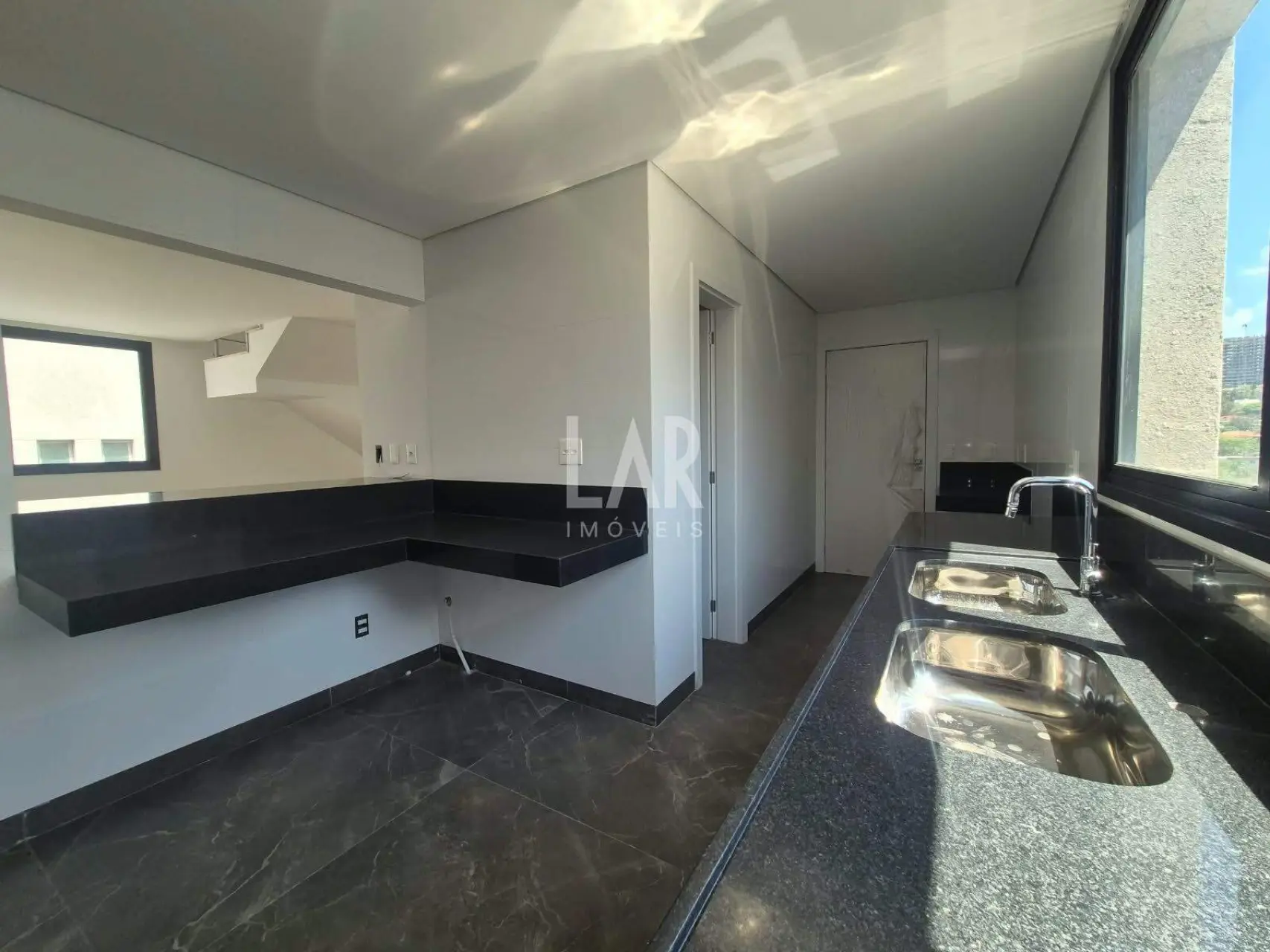 Cobertura de 5 quartos à venda, Lourdes, Belo Horizonte - MG