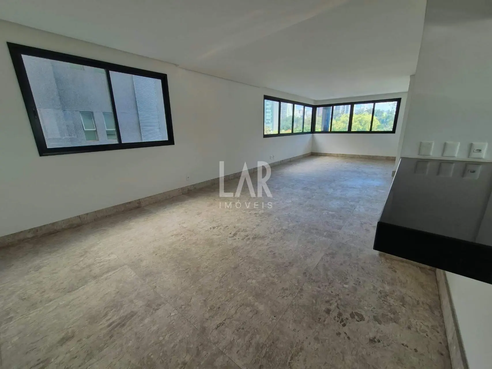 Apartamento de 4 quartos à venda, Lourdes, Belo Horizonte - MG