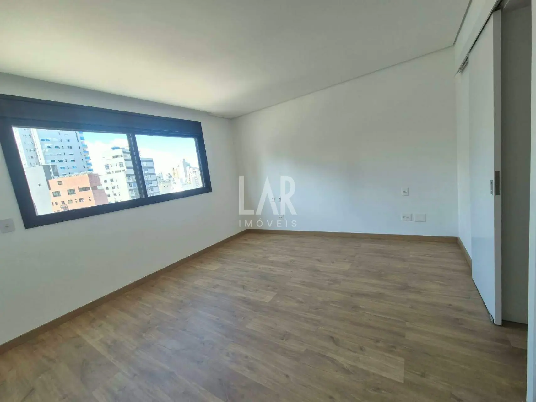 Apartamento de 4 quartos à venda, Lourdes, Belo Horizonte - MG