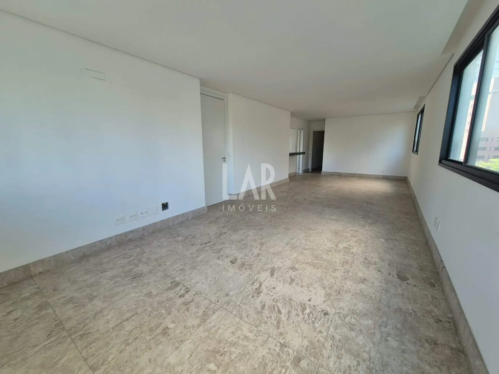Apartamento de 4 quartos à venda, Lourdes, Belo Horizonte - MG