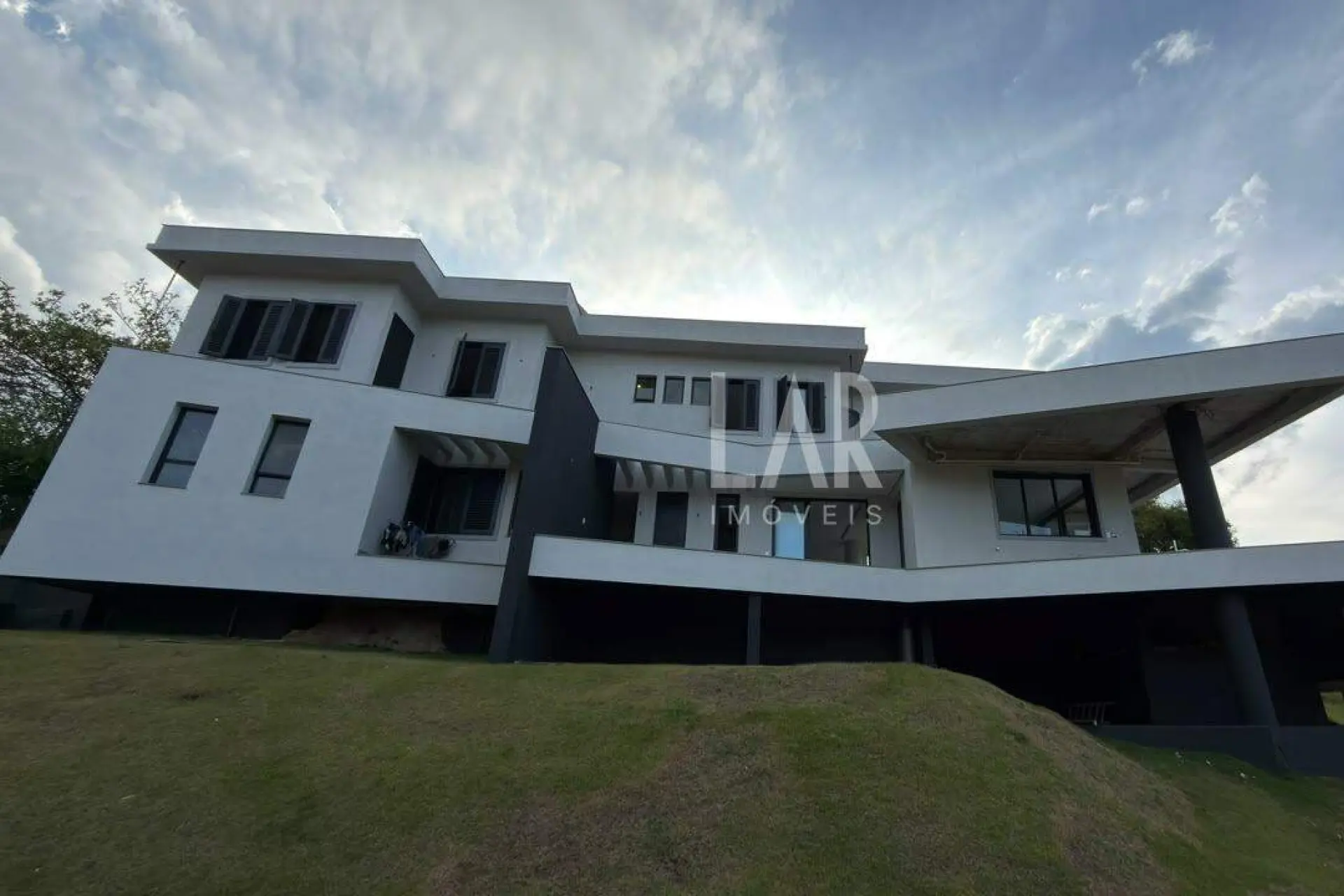 Casa em Condomínio de 5 quartos à venda, Vale dos Cristais, Nova Lima - MG