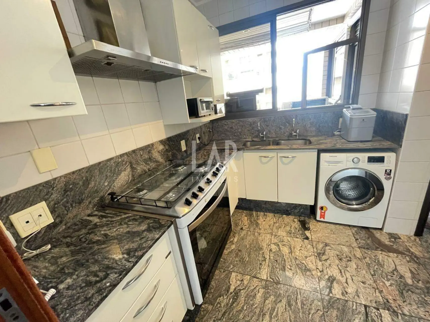 Apartamento de 4 quartos à venda, Lourdes, Belo Horizonte - MG