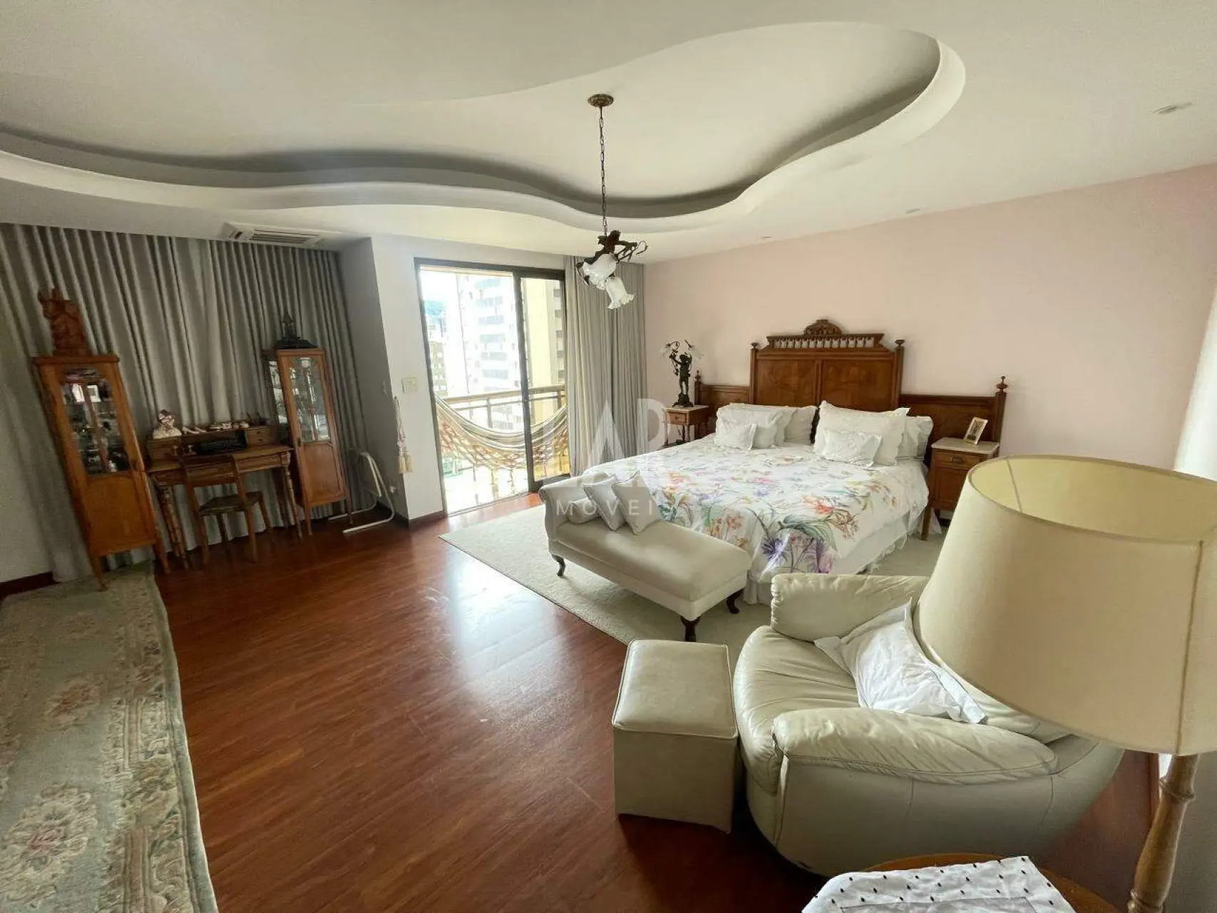 Apartamento de 4 quartos à venda, Lourdes, Belo Horizonte - MG