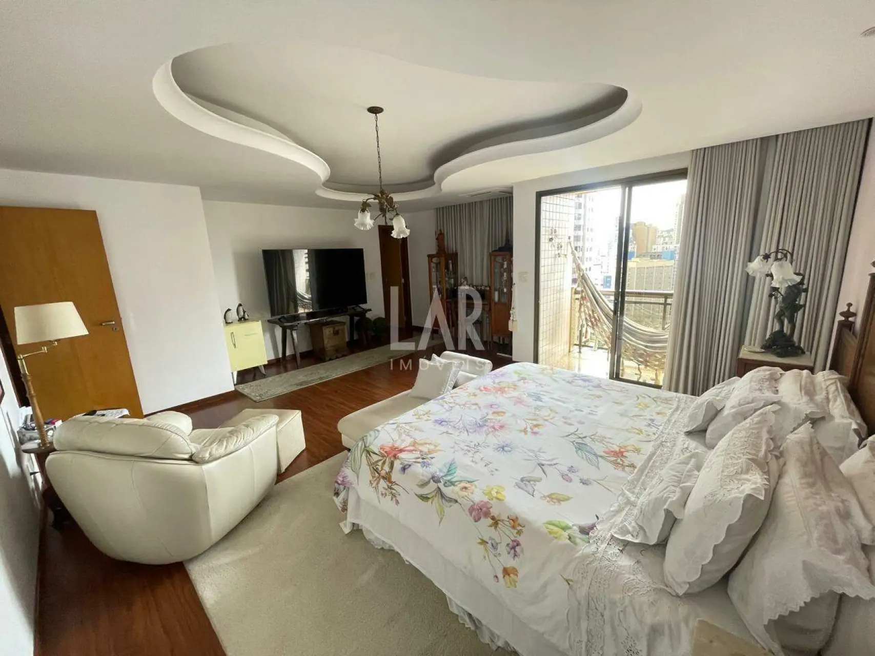 Apartamento de 4 quartos à venda, Lourdes, Belo Horizonte - MG