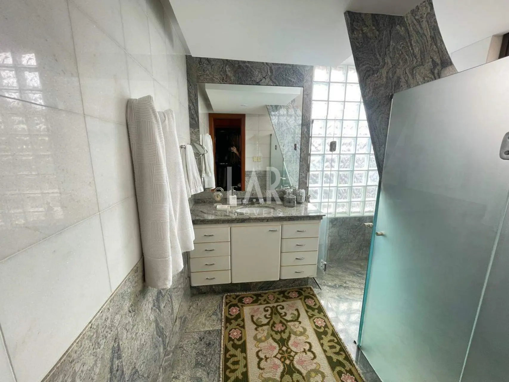 Apartamento de 4 quartos à venda, Lourdes, Belo Horizonte - MG