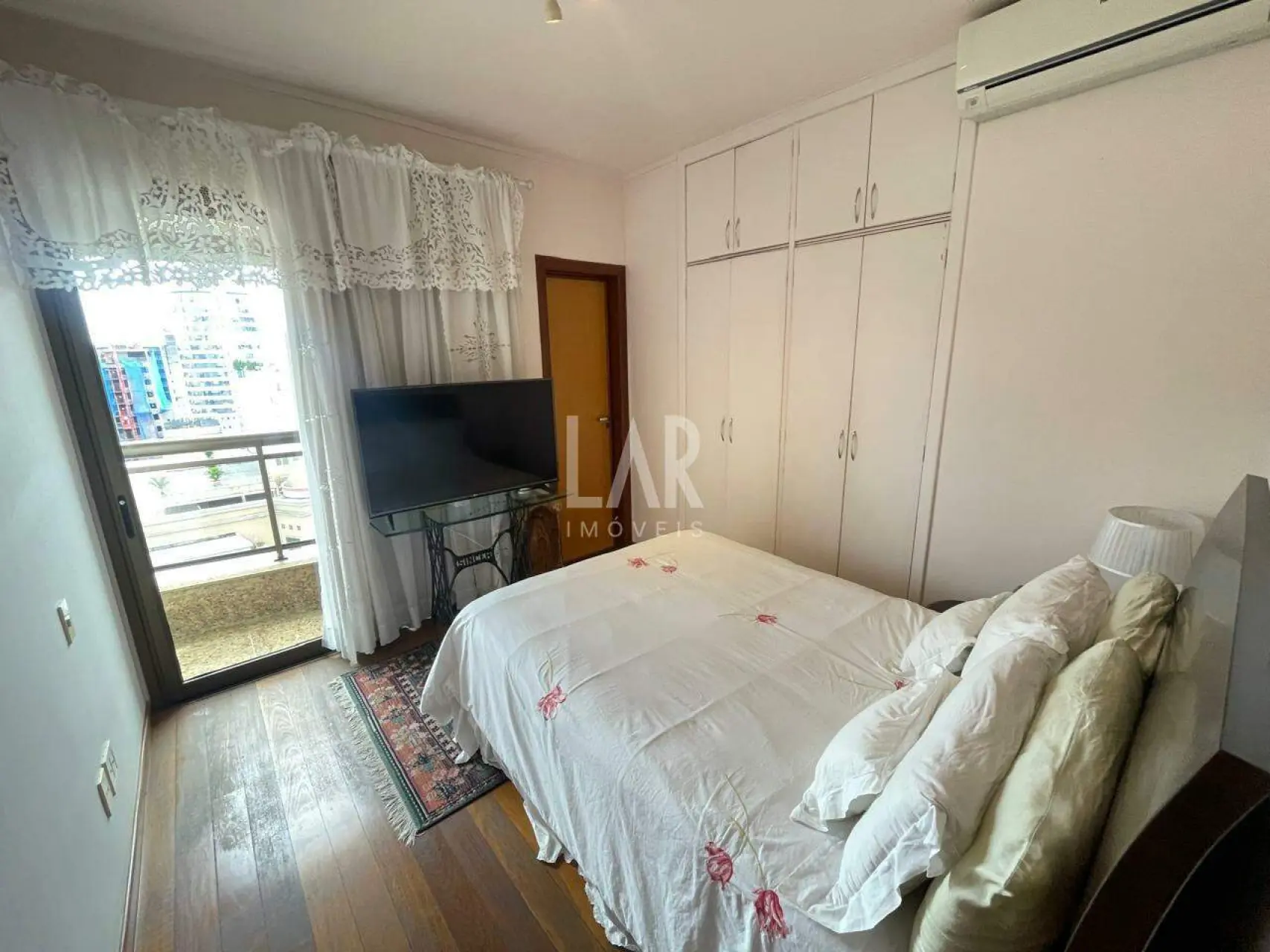 Apartamento de 4 quartos à venda, Lourdes, Belo Horizonte - MG