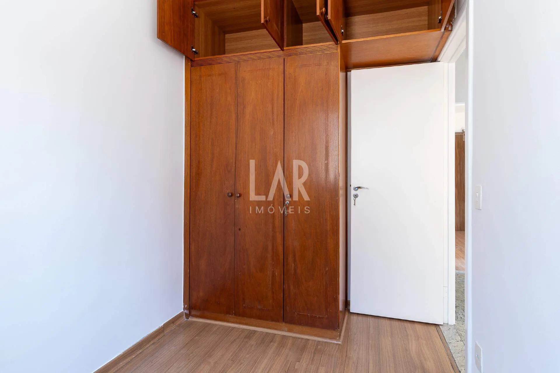 Apartamento de 3 quartos para alugar, Nova Granada, Belo Horizonte - MG
