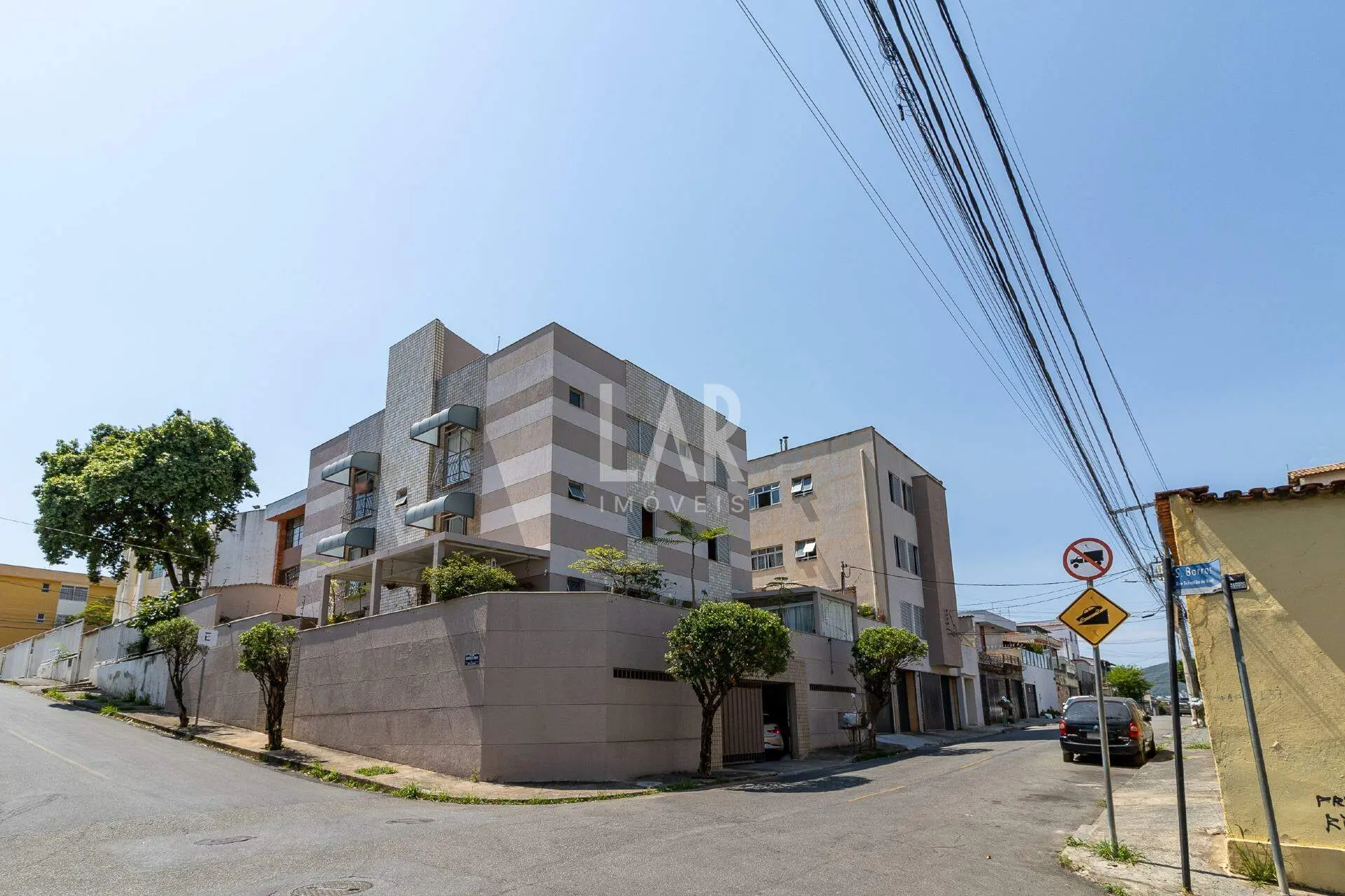 Apartamento de 3 quartos para alugar, Nova Granada, Belo Horizonte - MG