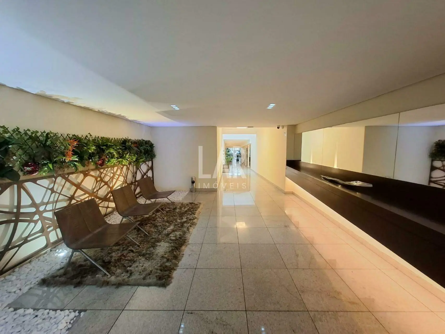 Apartamento de 2 quartos para alugar, Savassi, Belo Horizonte - MG