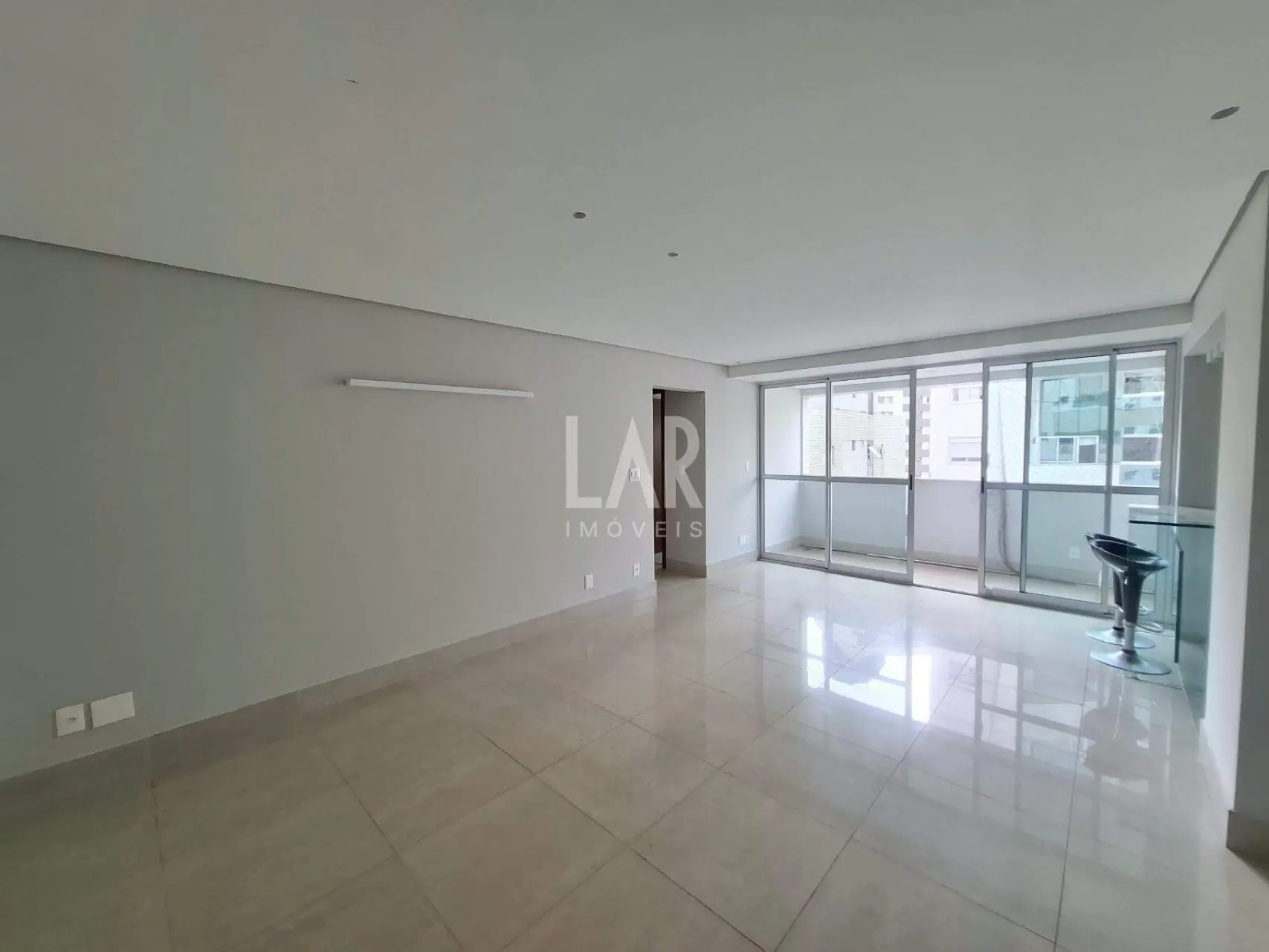 Apartamento de 2 quartos para alugar, Savassi, Belo Horizonte - MG