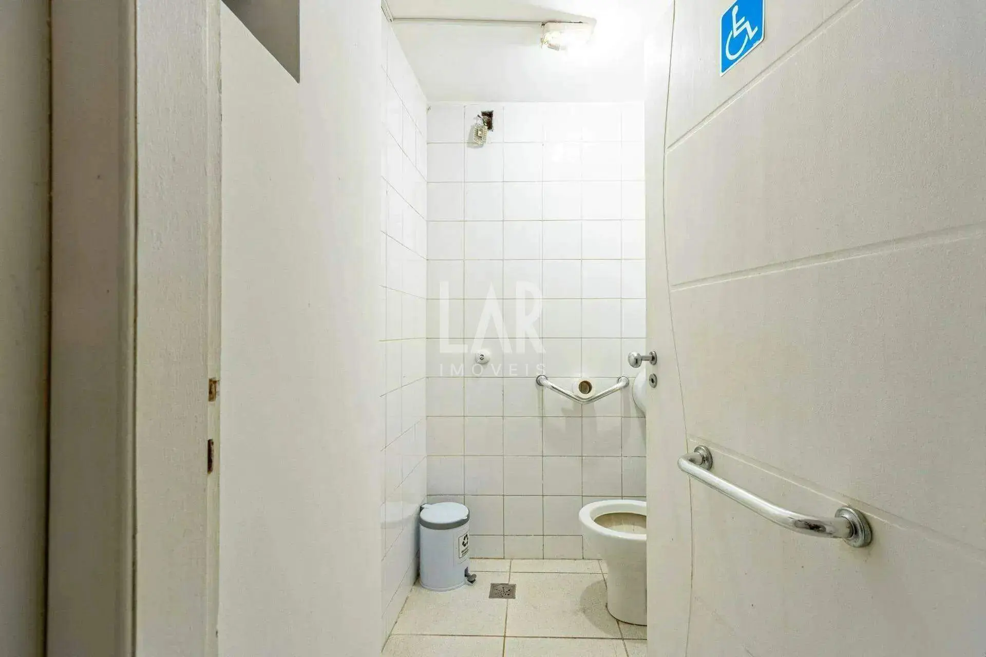 Casa Comercial de 8 quartos à venda, Cruzeiro, Belo Horizonte - MG