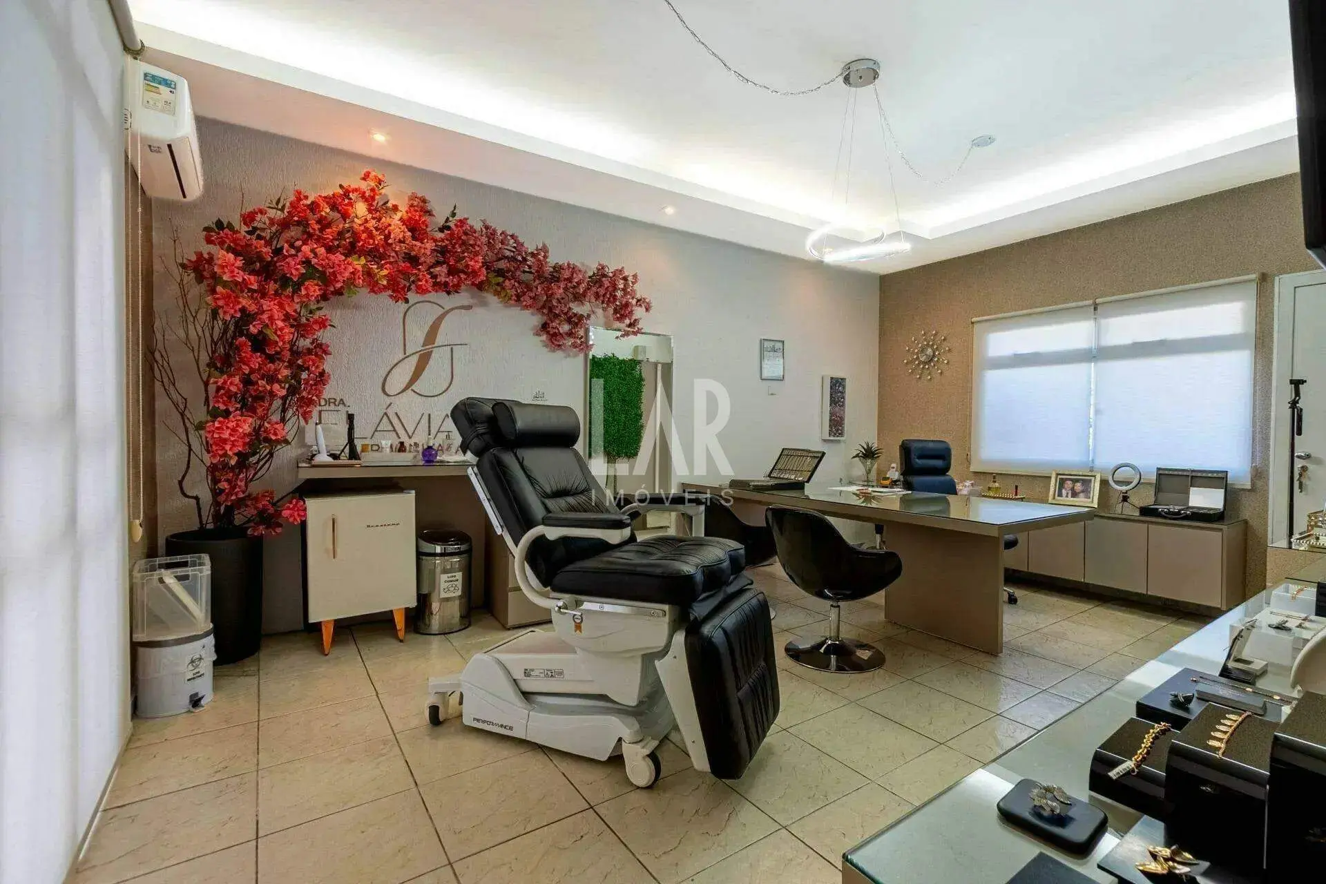 Casa Comercial de 8 quartos à venda, Cruzeiro, Belo Horizonte - MG