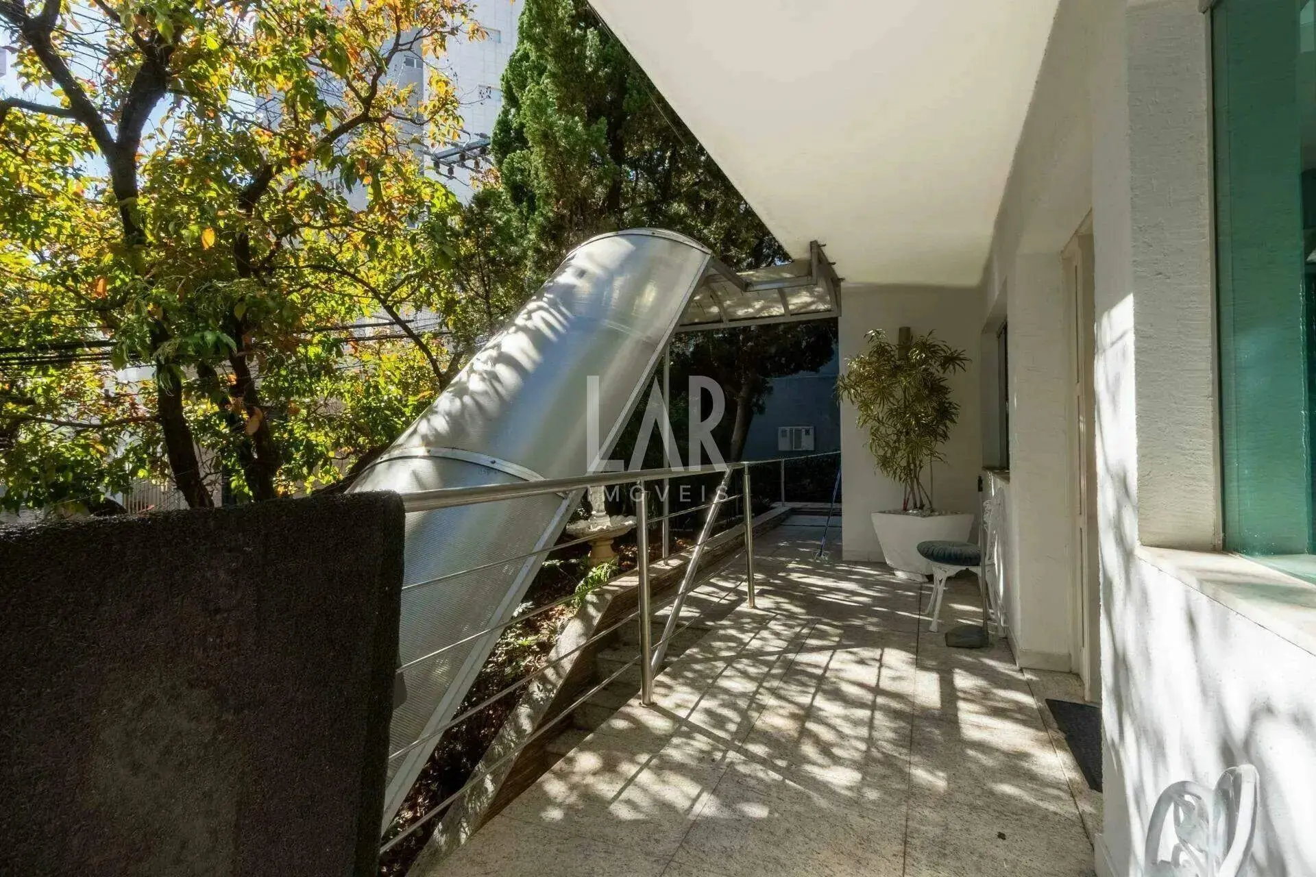 Casa Comercial de 8 quartos à venda, Cruzeiro, Belo Horizonte - MG