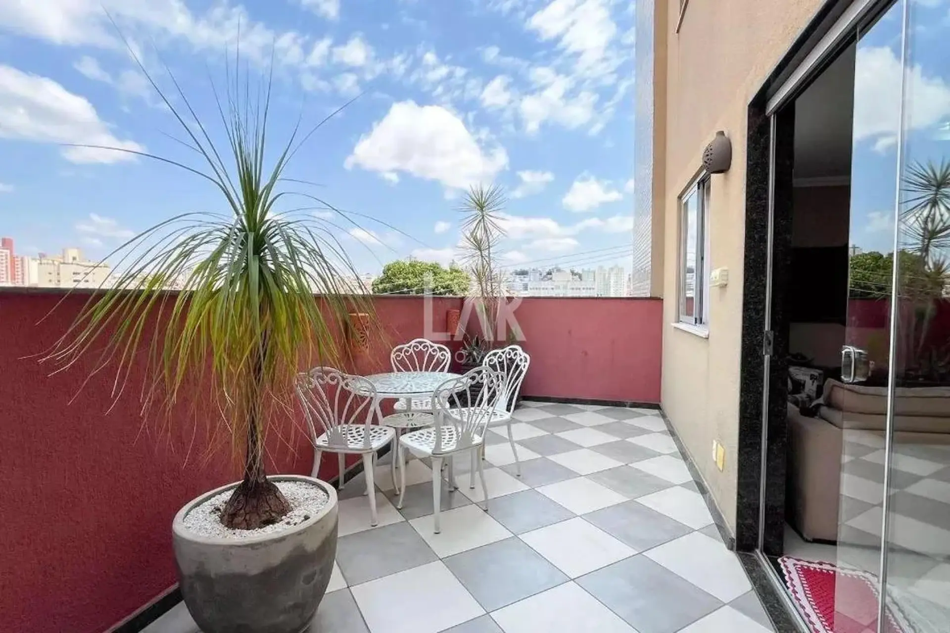 Apartamento de 3 quartos para alugar, Sagrada Família, Belo Horizonte - MG