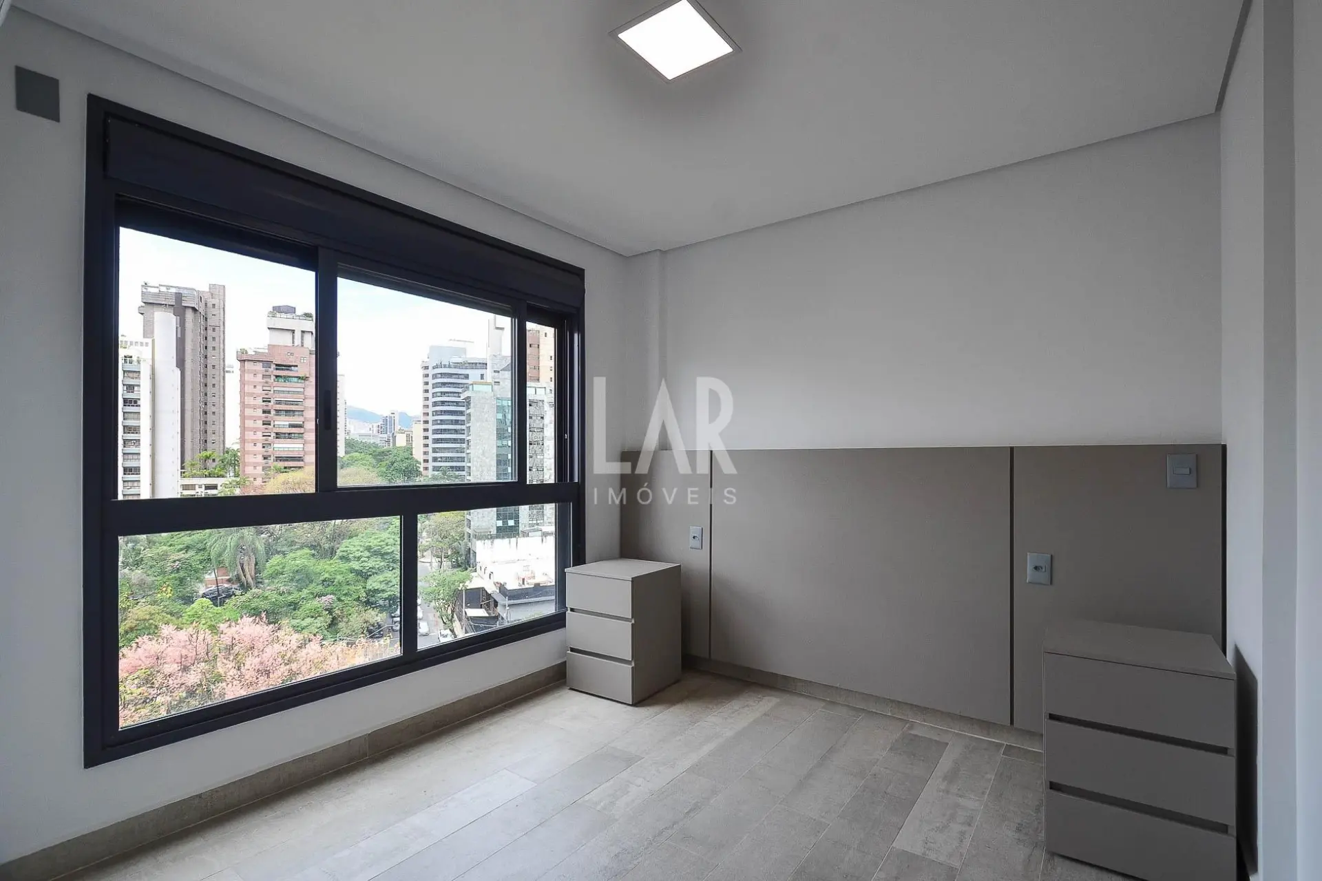 Apartamento de 2 quartos para alugar, Lourdes, Belo Horizonte - MG