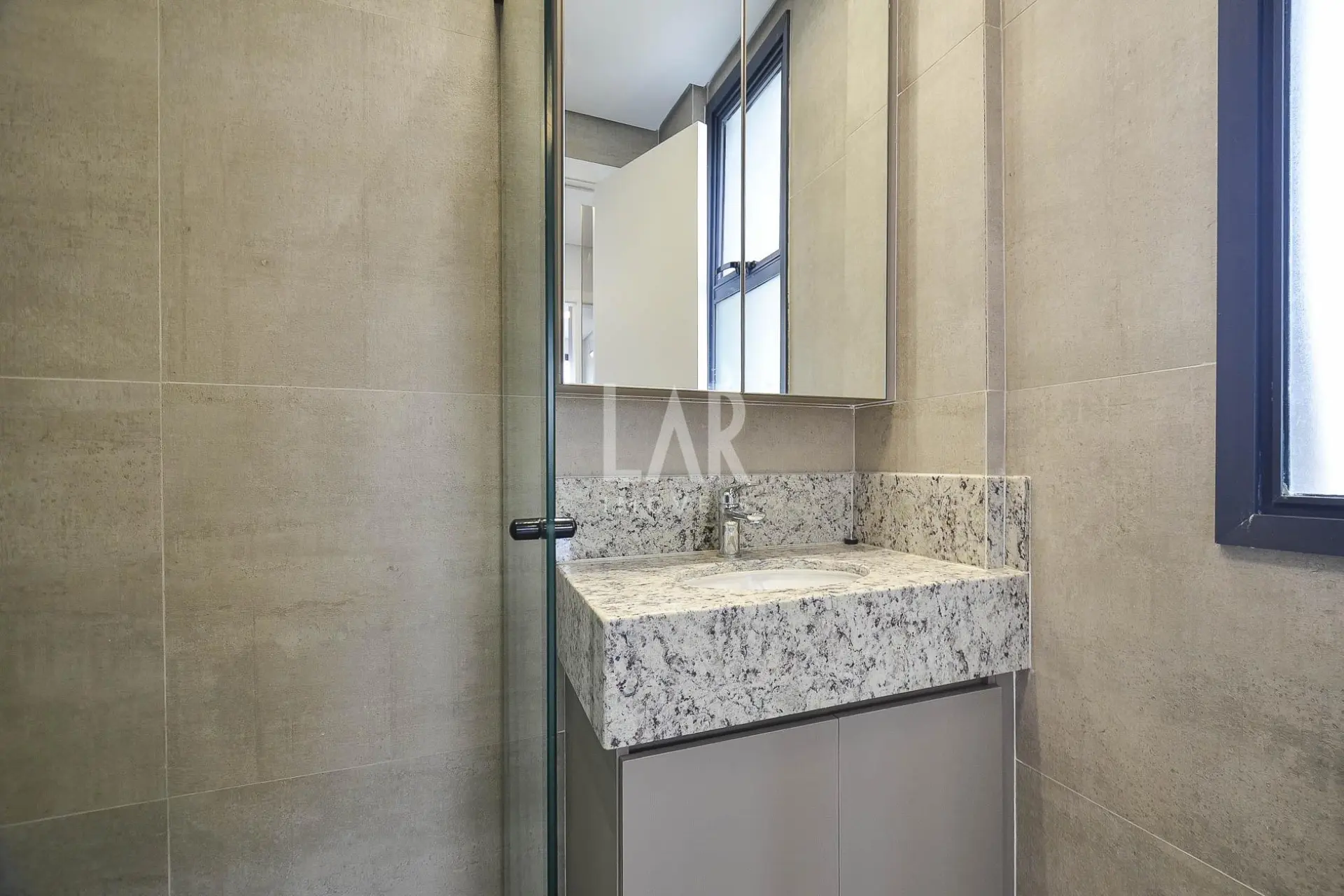 Apartamento de 2 quartos para alugar, Lourdes, Belo Horizonte - MG