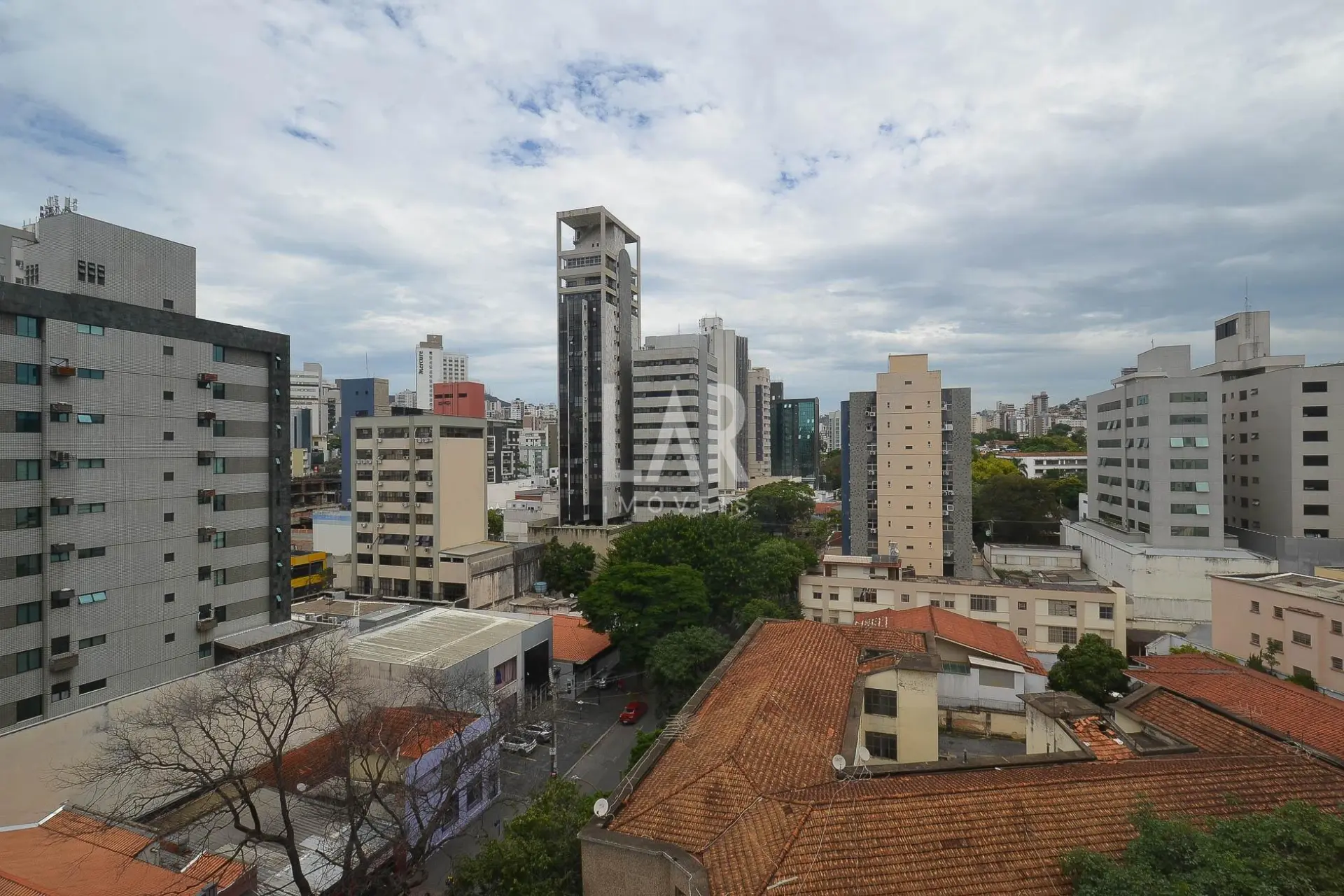 Apartamento de 2 quartos para alugar, Lourdes, Belo Horizonte - MG