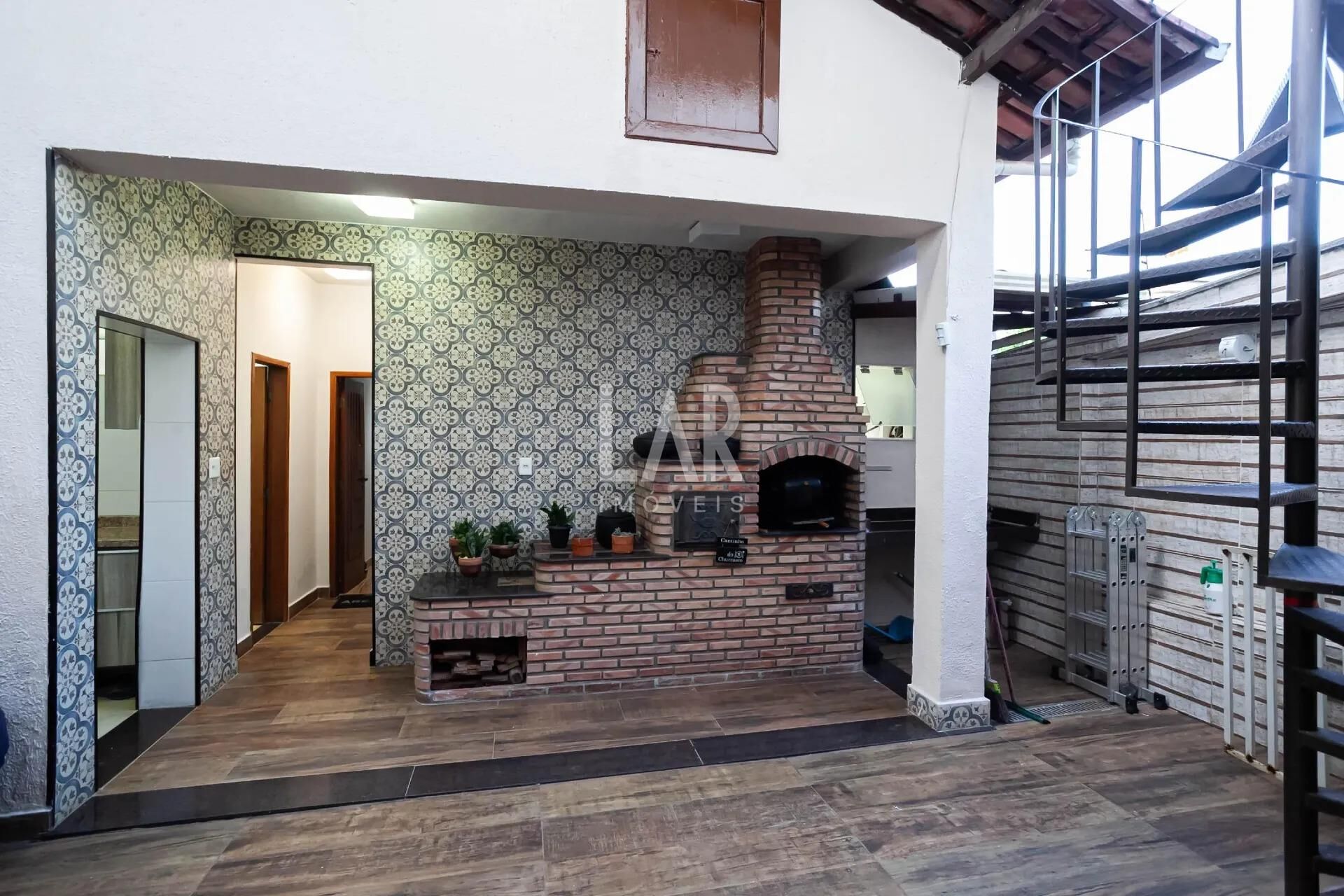 Casa de 4 quartos à venda, Sagrada Família, Belo Horizonte - MG