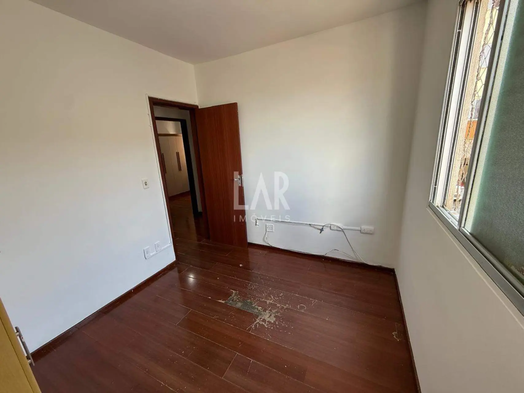Apartamento de 3 quartos à venda, João Pinheiro, Belo Horizonte - MG