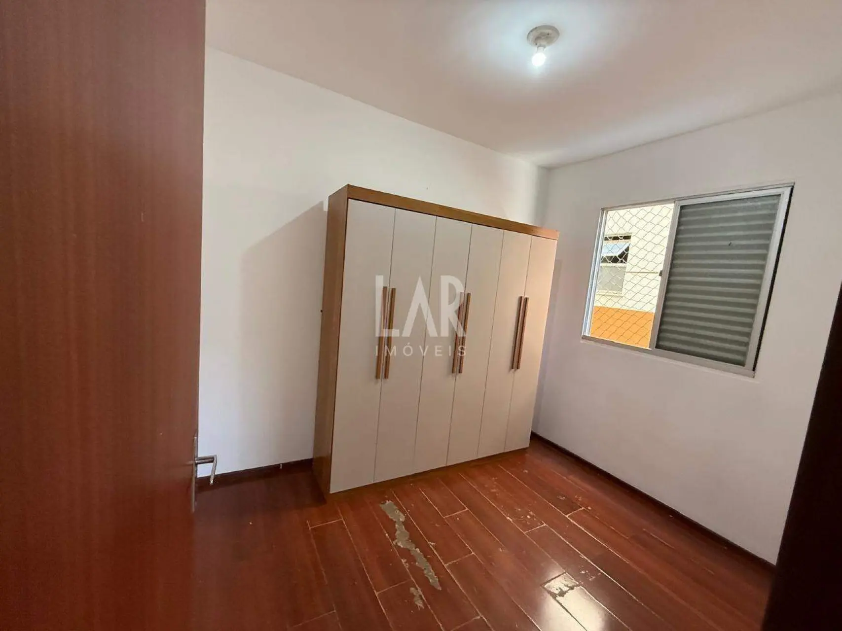 Apartamento de 3 quartos à venda, João Pinheiro, Belo Horizonte - MG