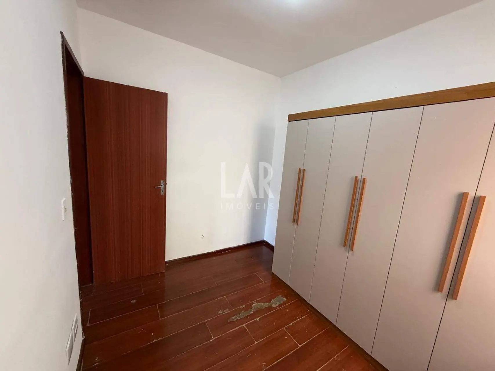 Apartamento de 3 quartos à venda, João Pinheiro, Belo Horizonte - MG