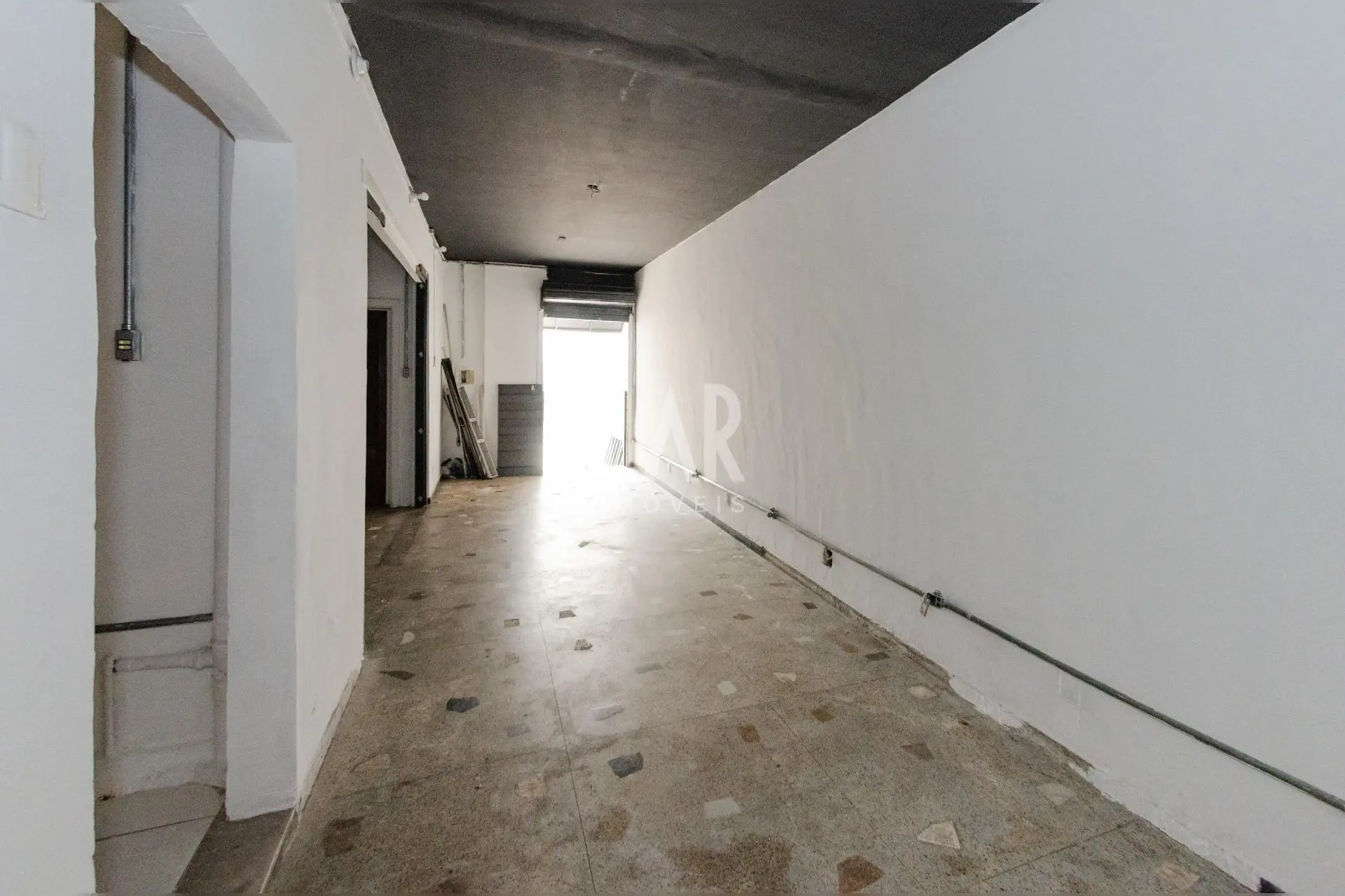 Sala para alugar, Barro Preto, Belo Horizonte - MG