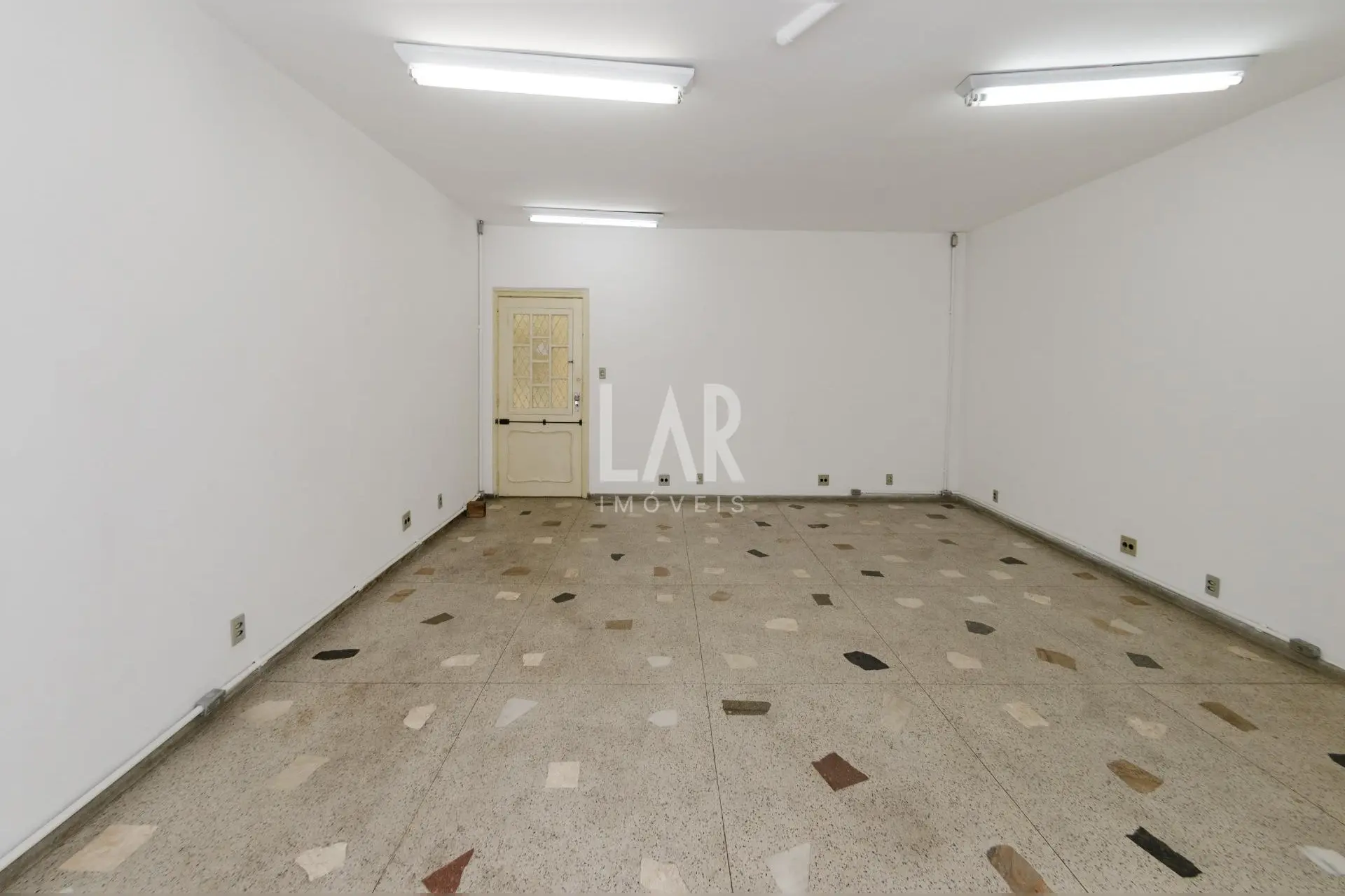 Sala para alugar, Barro Preto, Belo Horizonte - MG