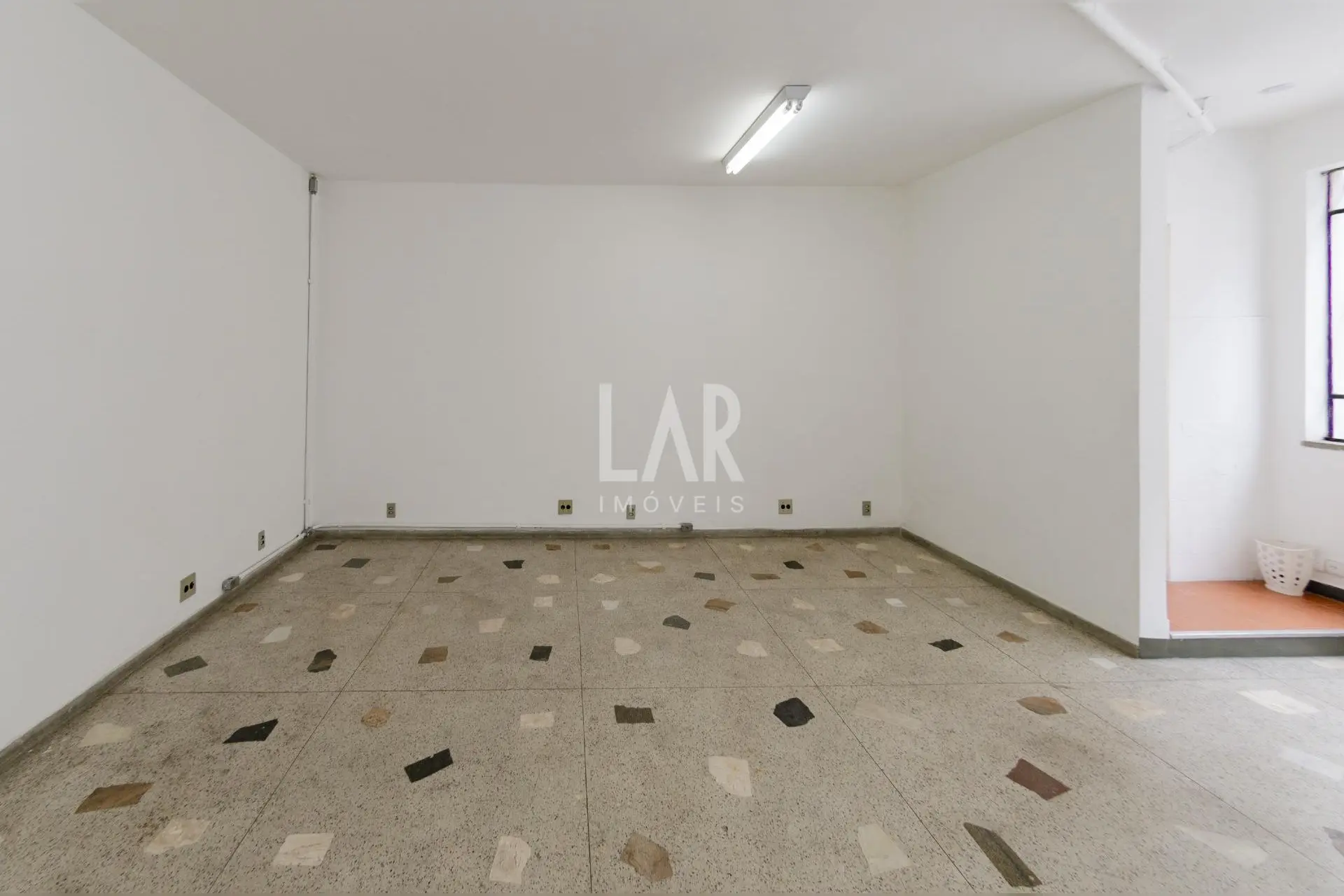 Sala para alugar, Barro Preto, Belo Horizonte - MG