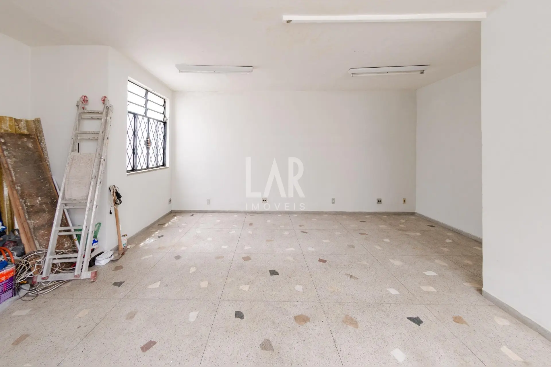 Sala para alugar, Barro Preto, Belo Horizonte - MG