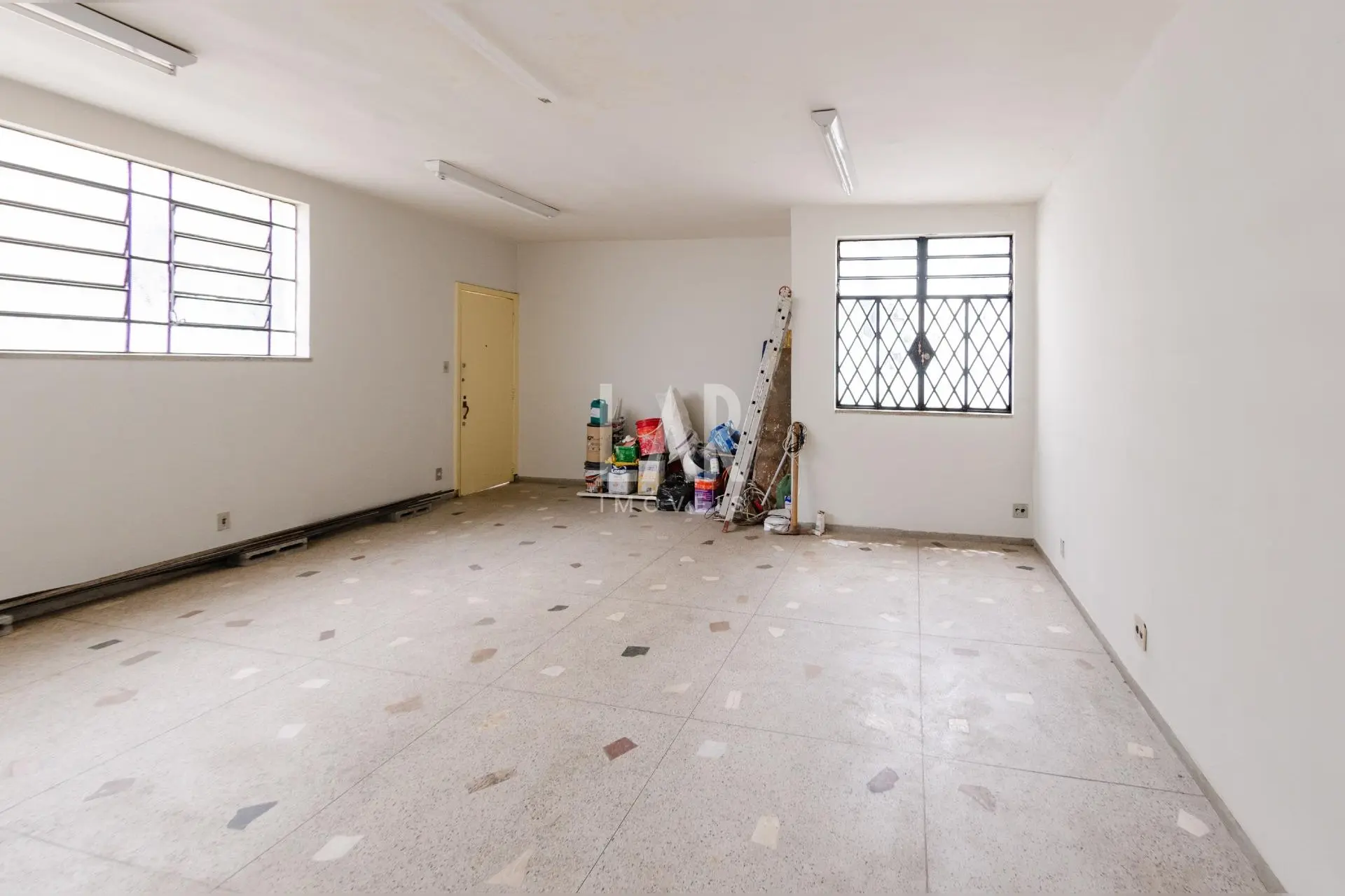 Sala para alugar, Barro Preto, Belo Horizonte - MG