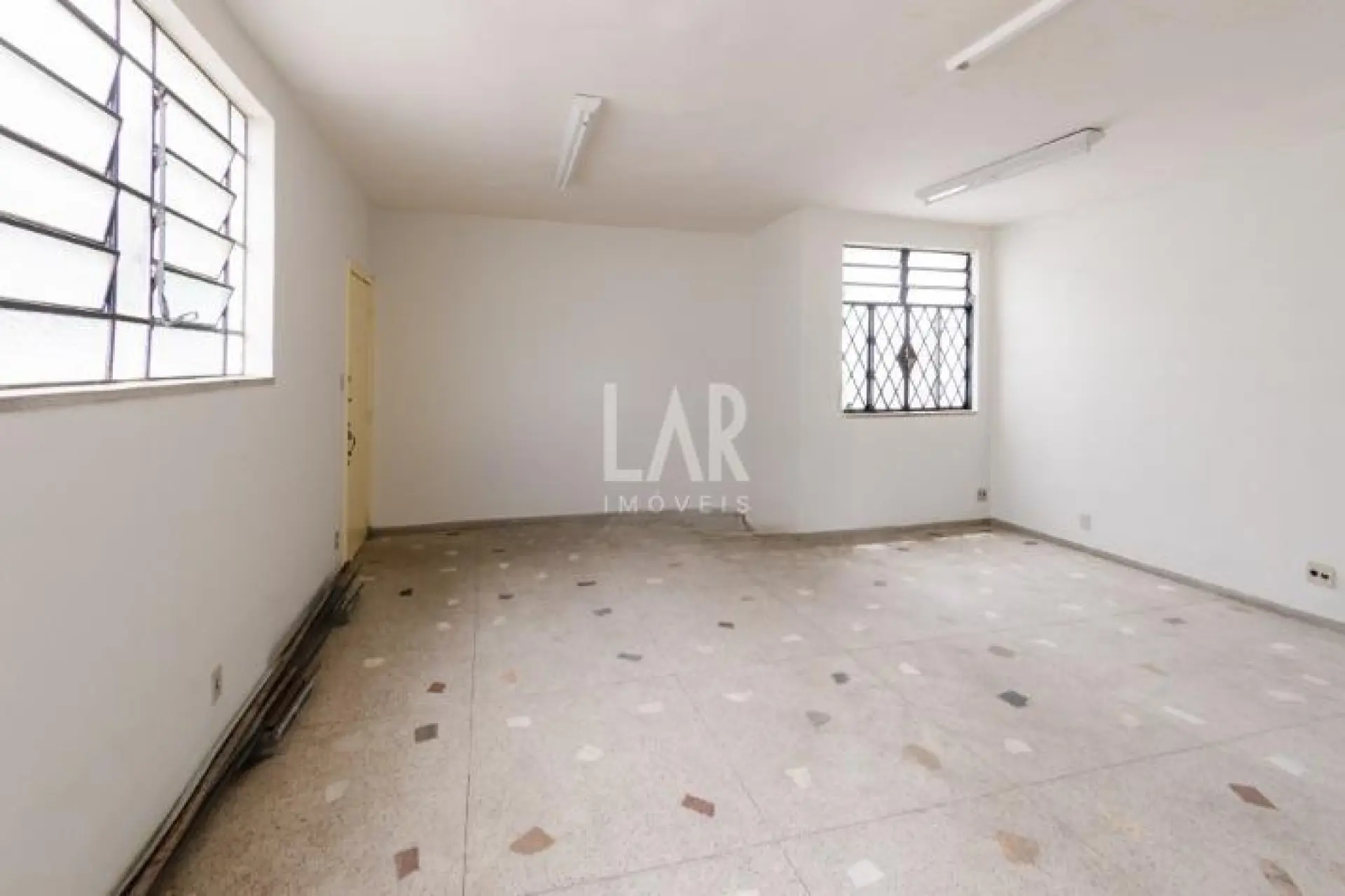Sala para alugar, Barro Preto, Belo Horizonte - MG