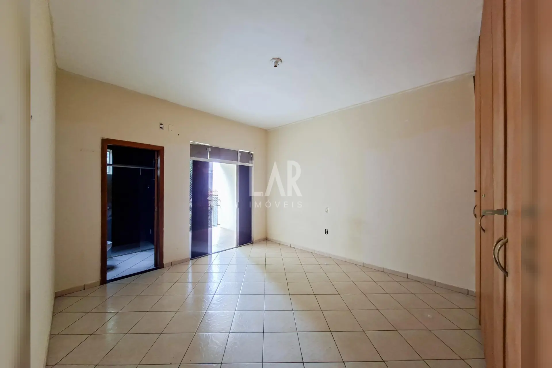 Casa de 4 quartos para alugar, Betânia, Belo Horizonte - MG
