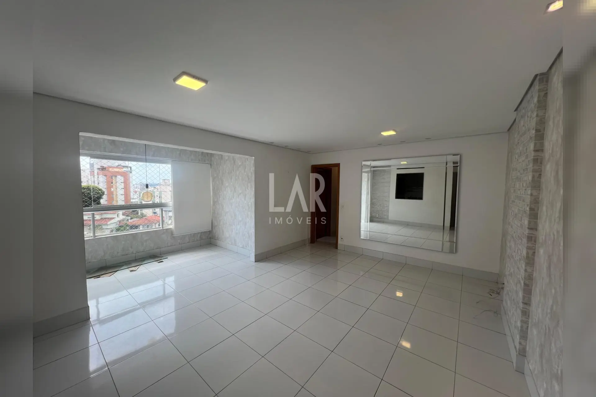 Apartamento de 3 quartos para alugar, Nova Suíssa, Belo Horizonte - MG