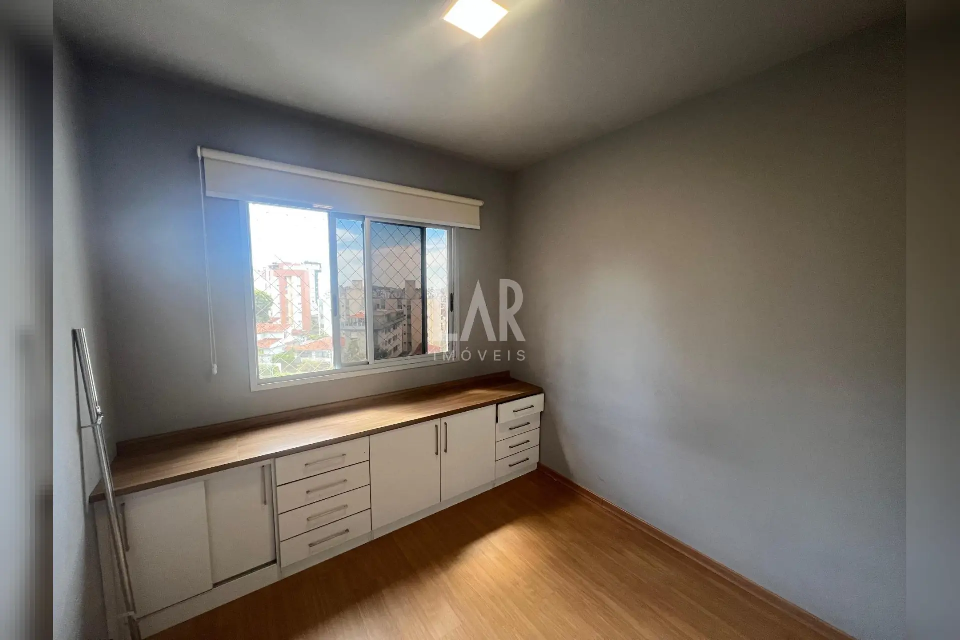 Apartamento de 3 quartos para alugar, Nova Suíssa, Belo Horizonte - MG