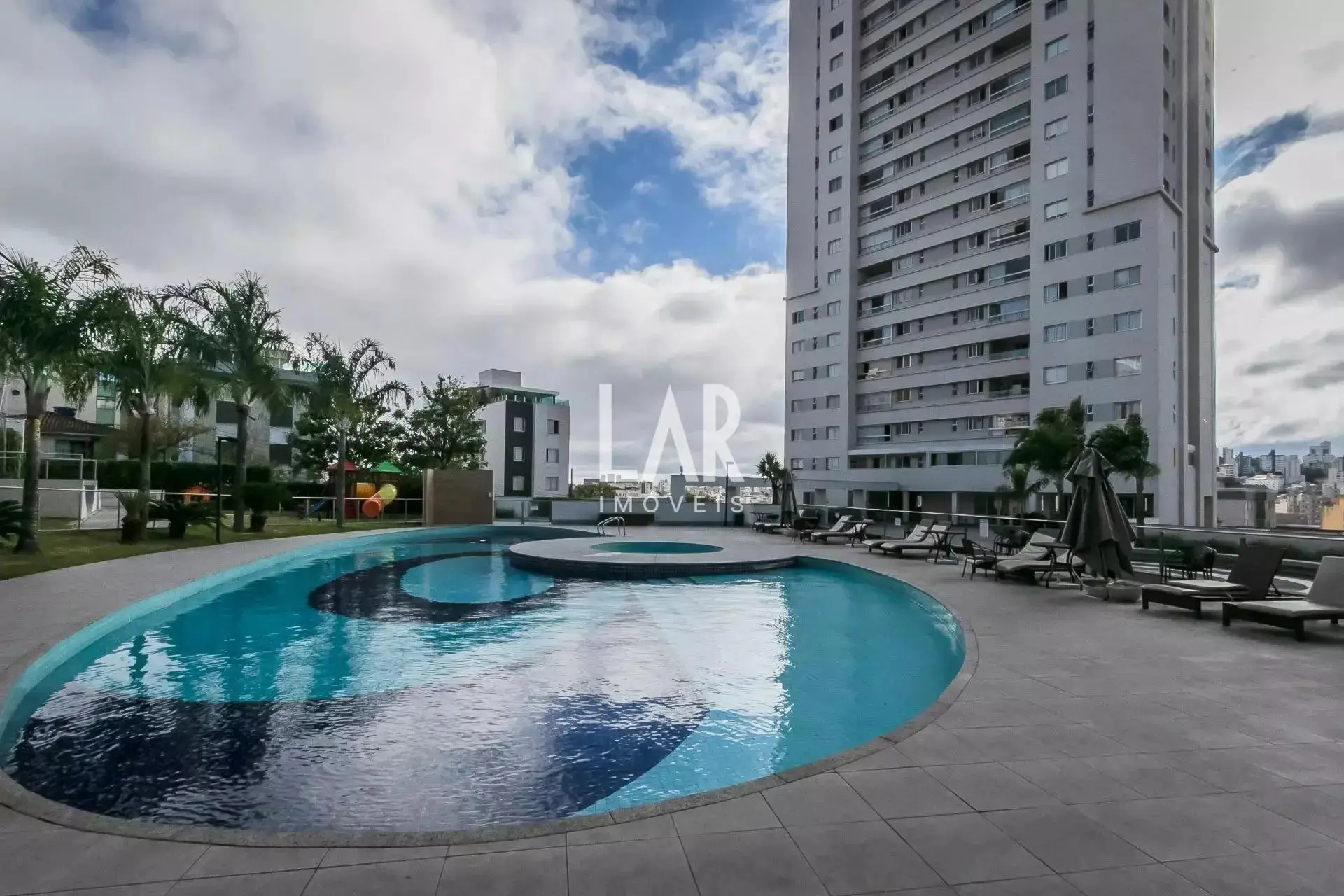 Apartamento de 3 quartos para alugar, Nova Suíssa, Belo Horizonte - MG